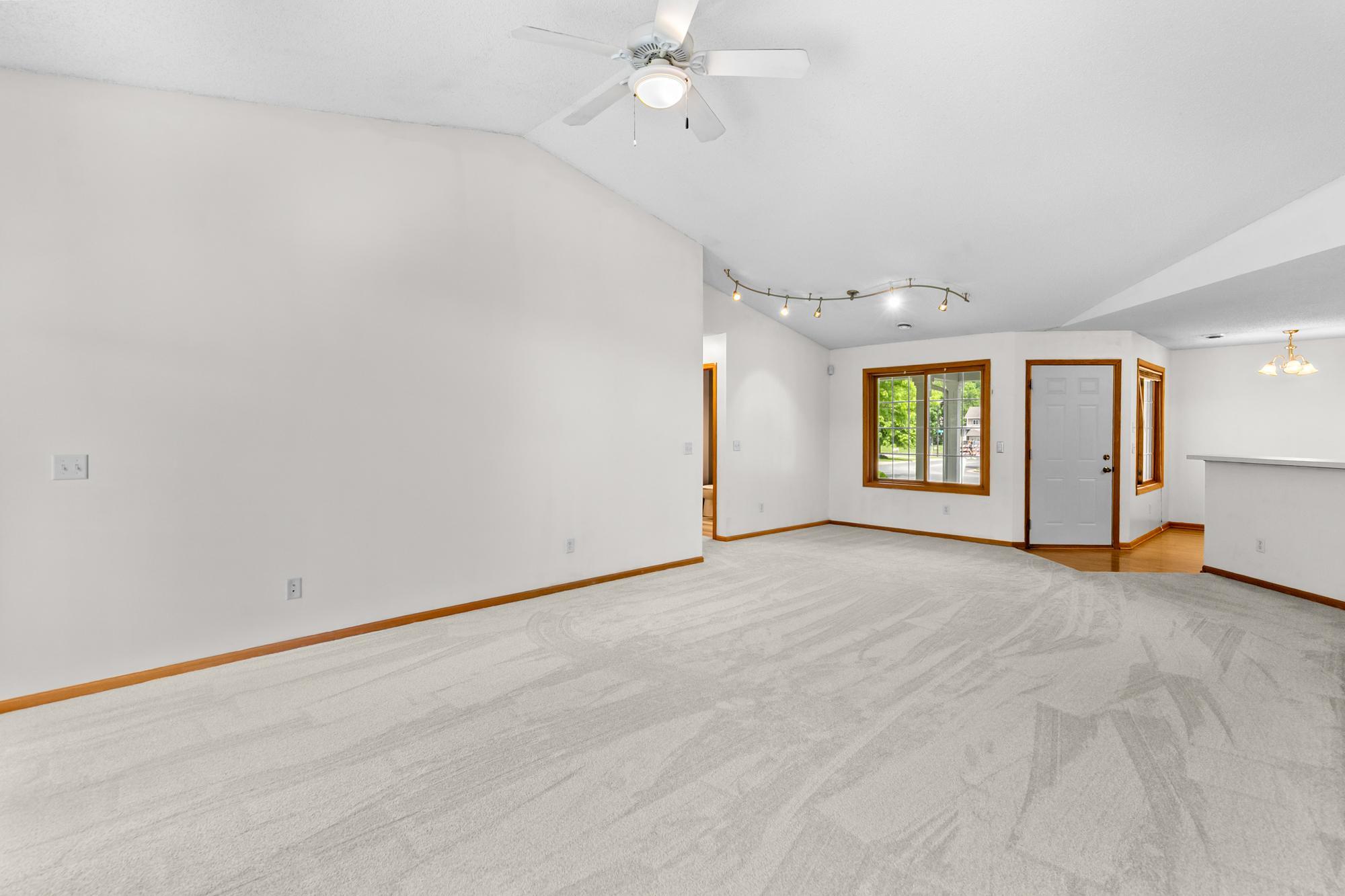 6543 Riverwood Lane Property Photo 12