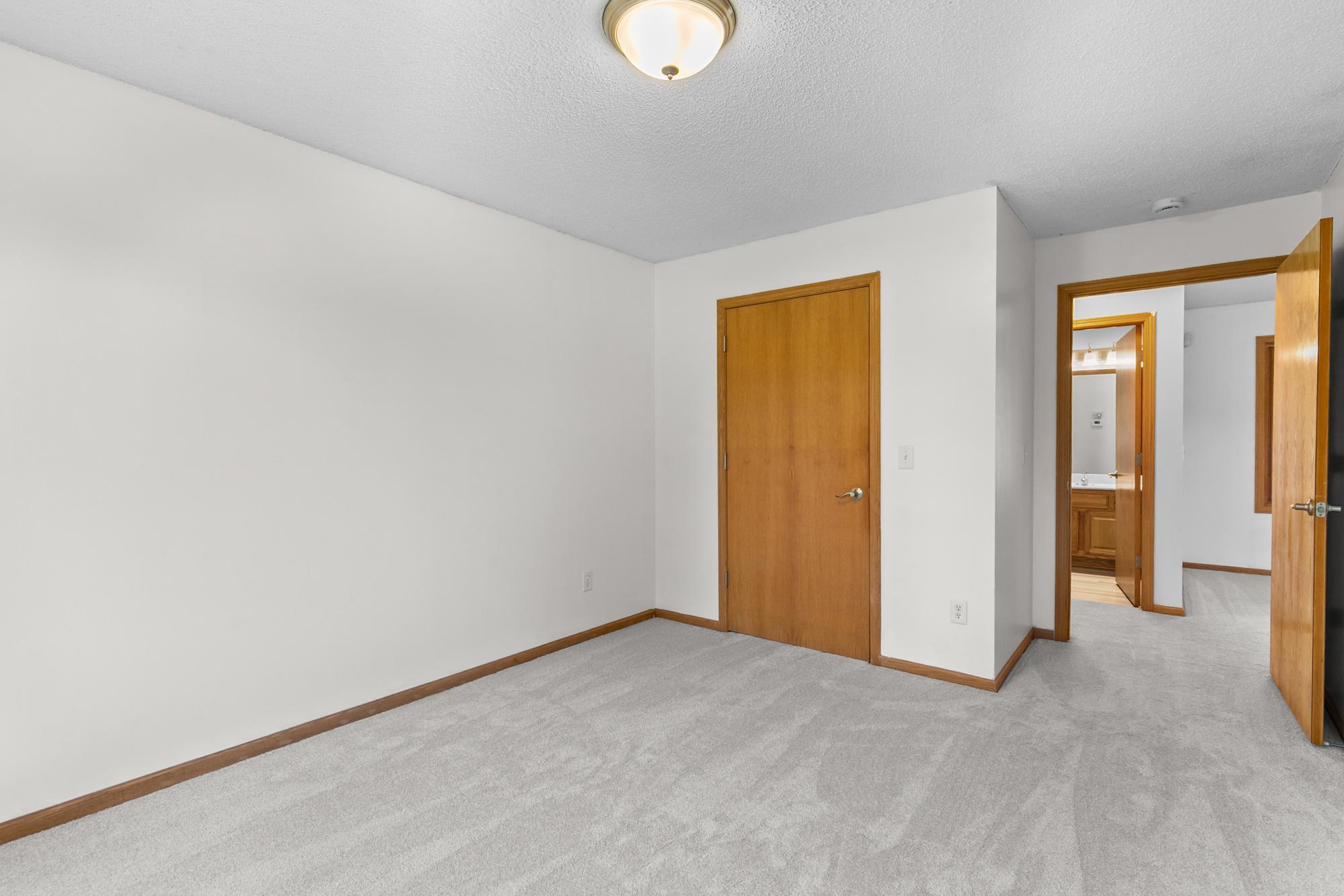 6543 Riverwood Lane Property Photo 19