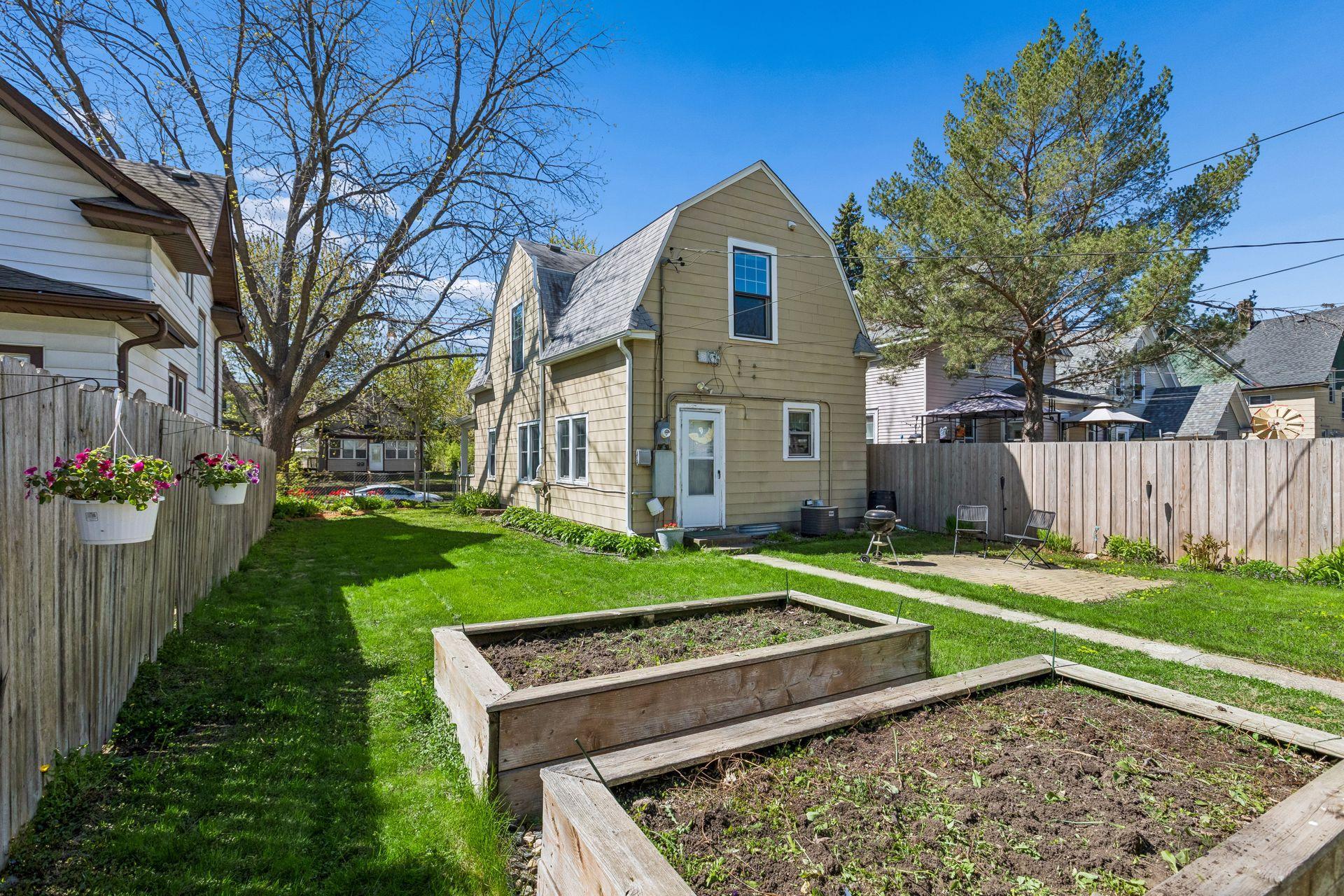 1505 Sherburne Avenue Property Photo 21