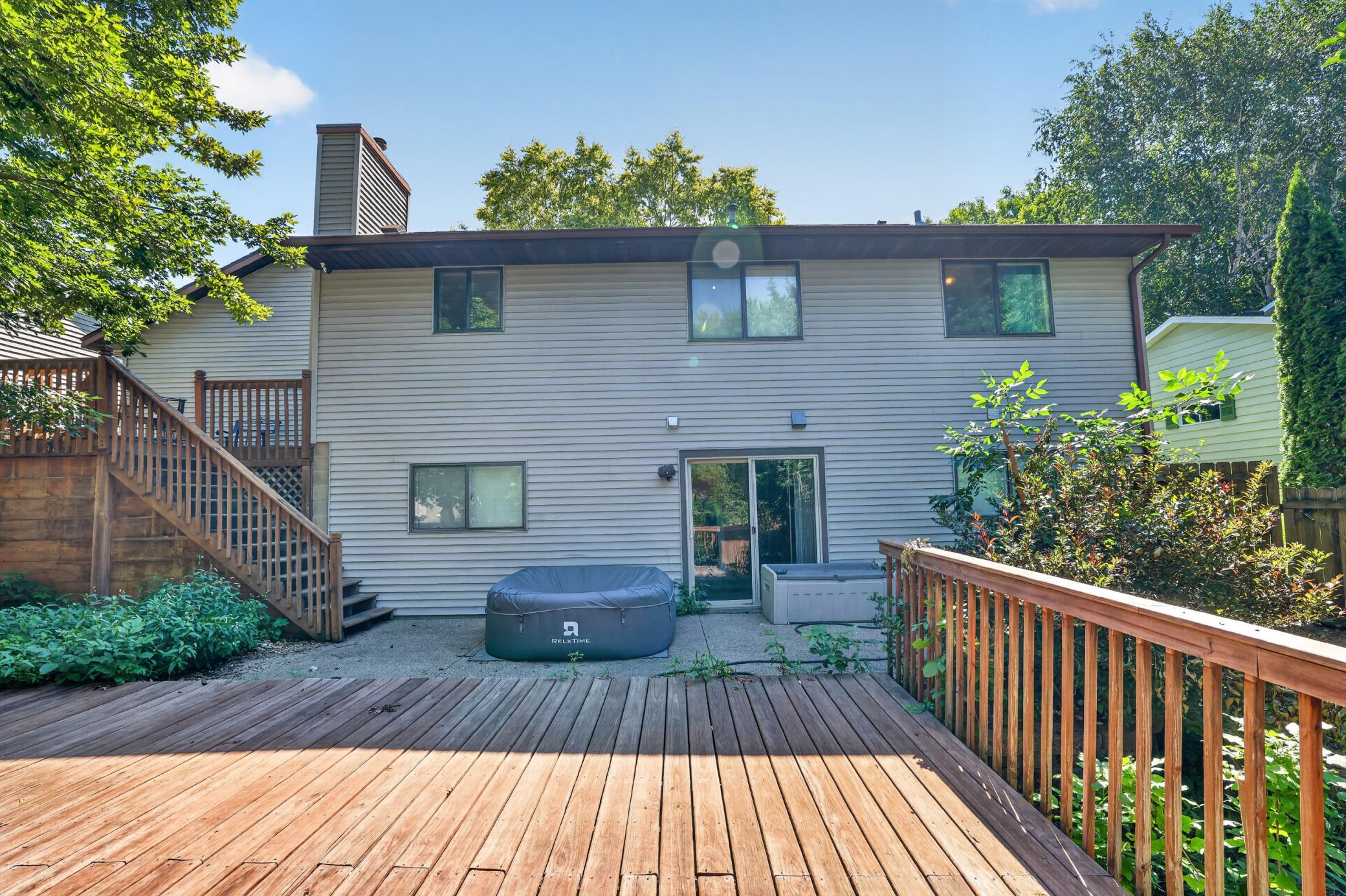 929 Byron Avenue N Property Photo 35