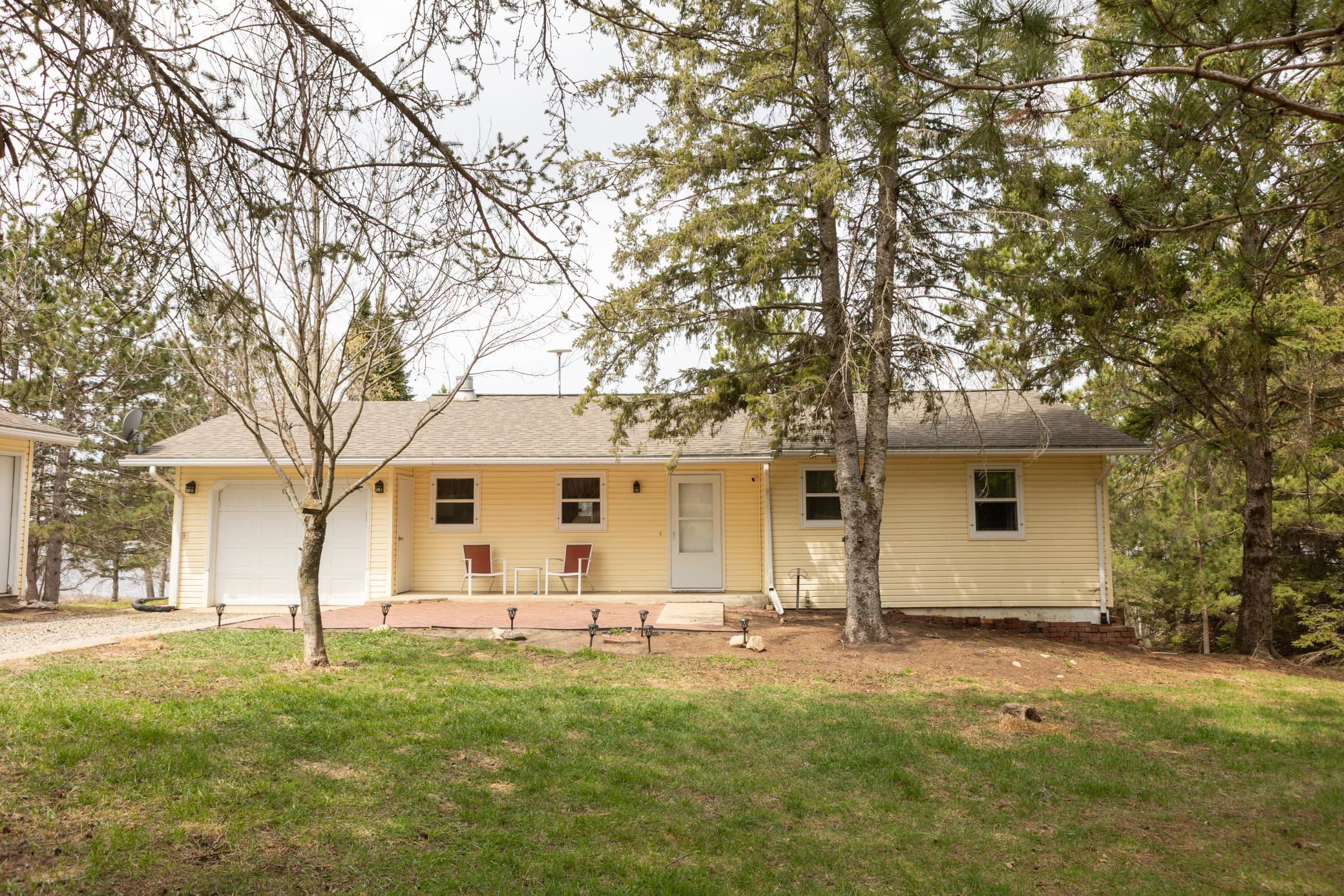 39115 E Blueberry Drive Property Photo 2