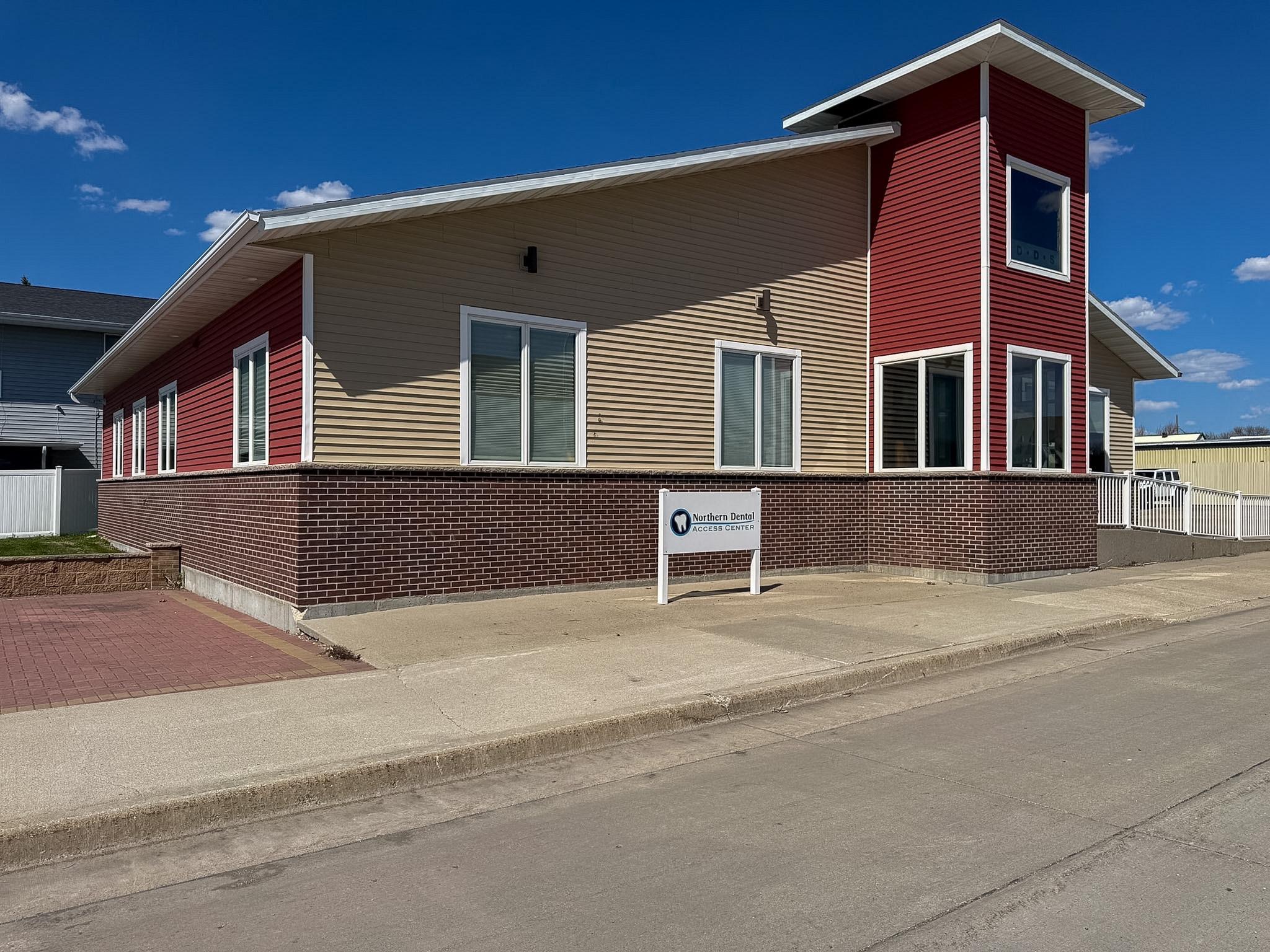 132 3rd Street W Property Photo 1