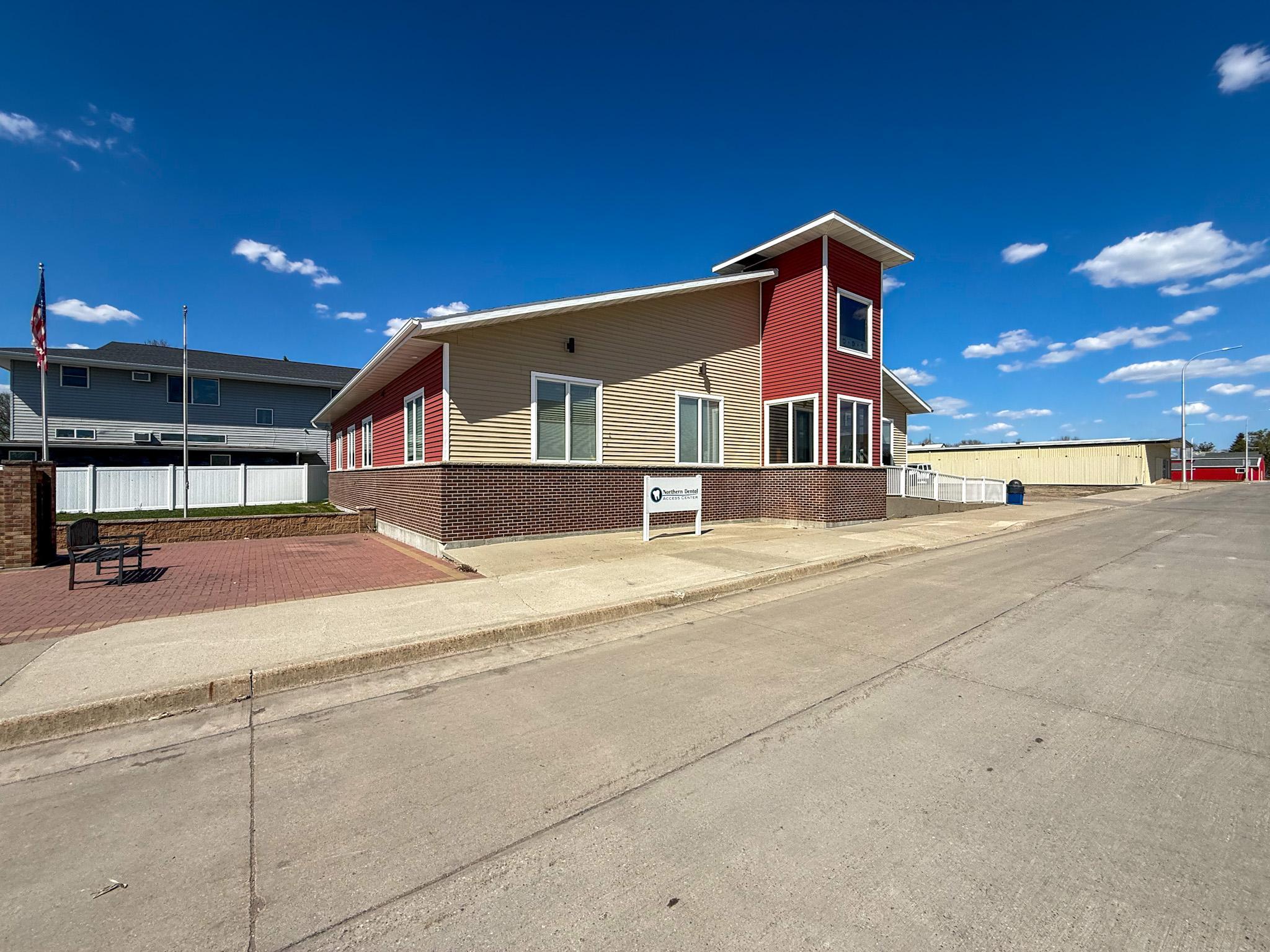132 3rd Street W Property Photo 2