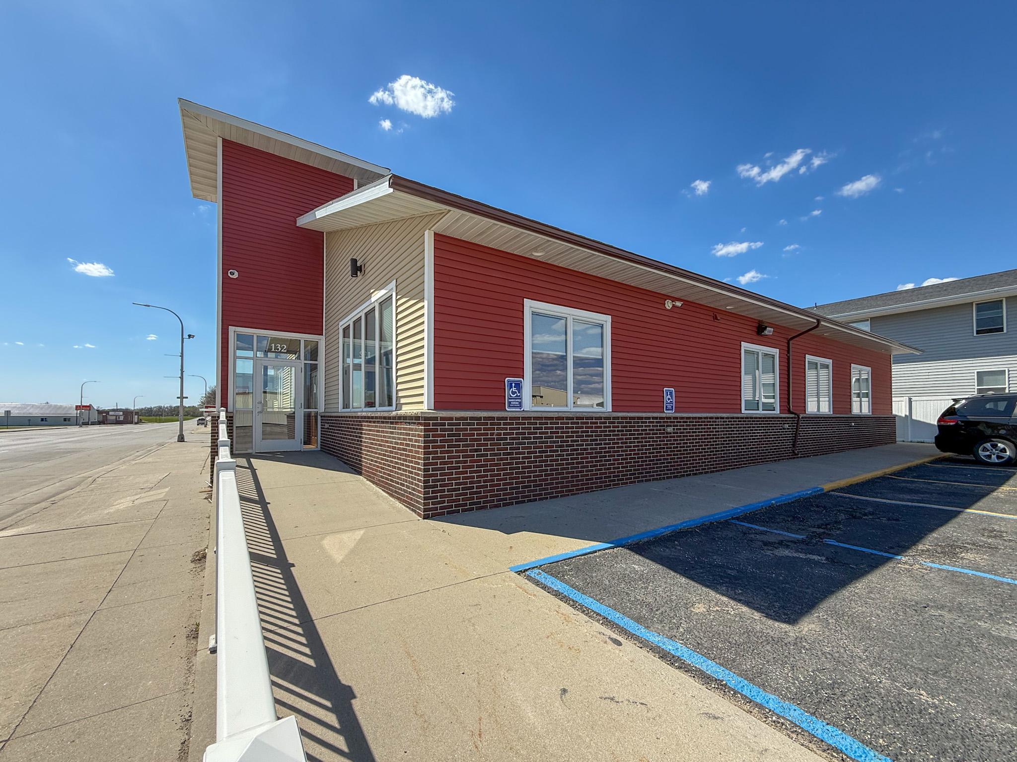 132 3rd Street W Property Photo 3