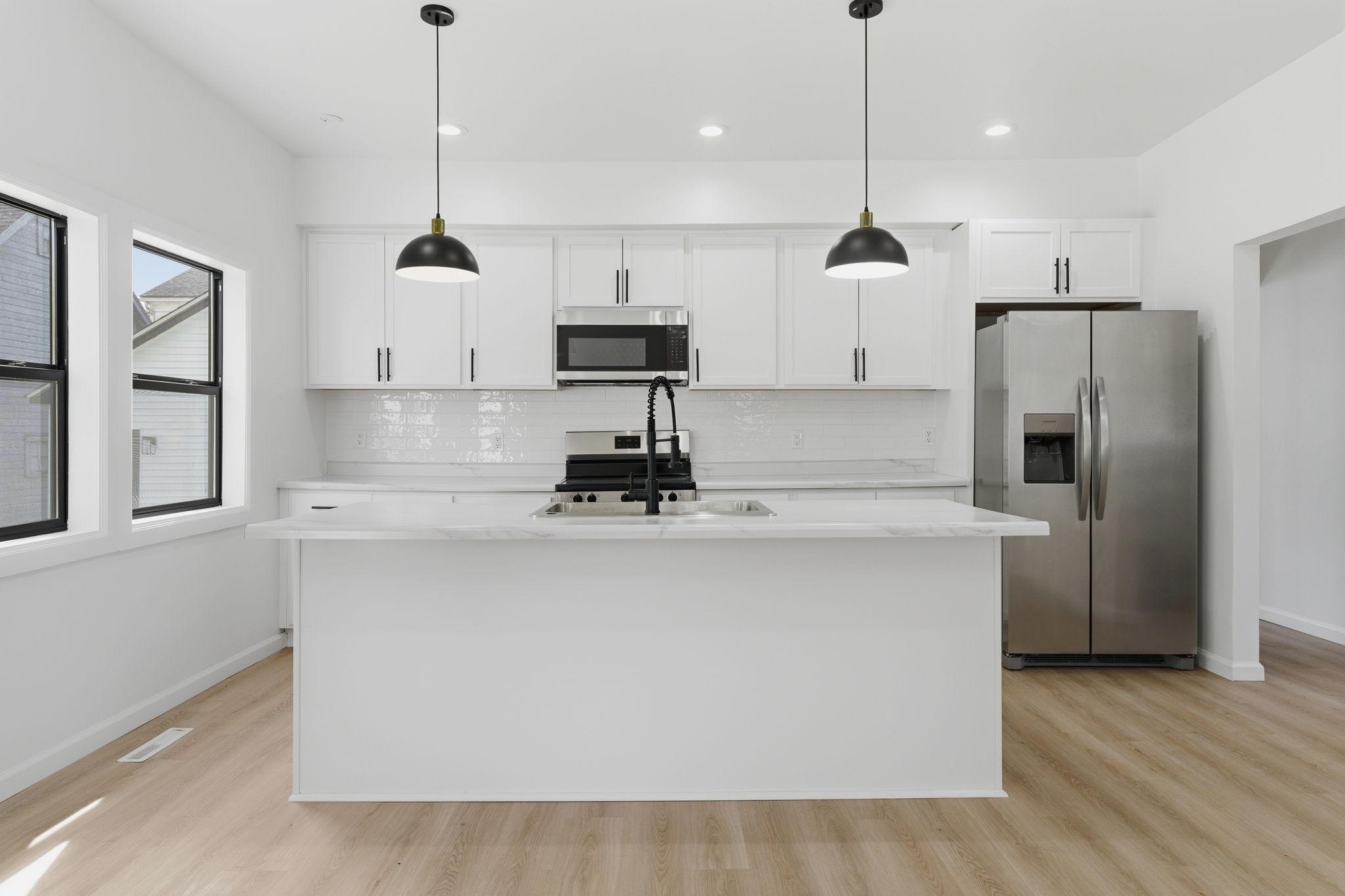 611 3rd Street Nw Property Photo 1