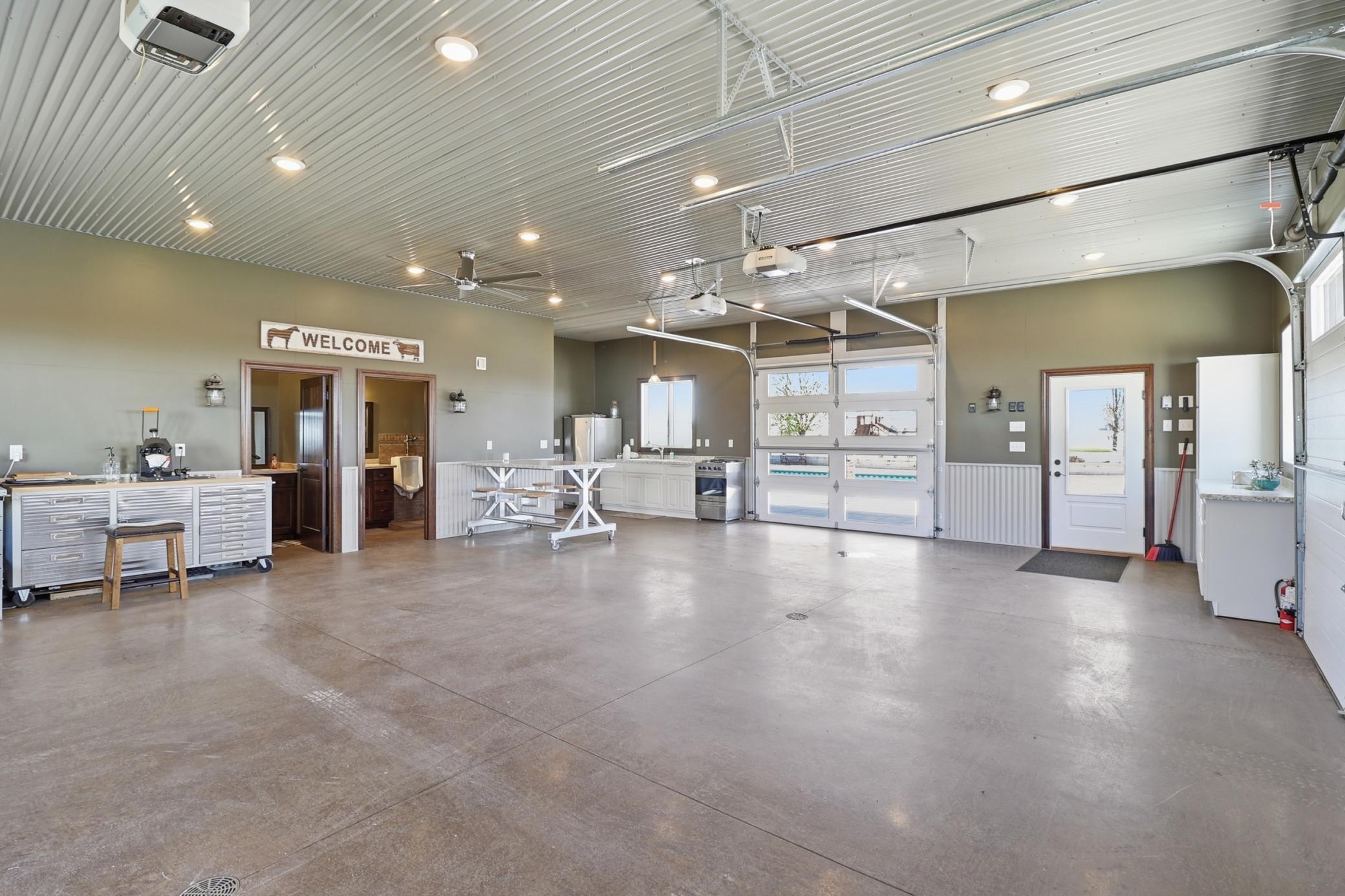 Xxxx Nicolai Avenue Property Photo 28