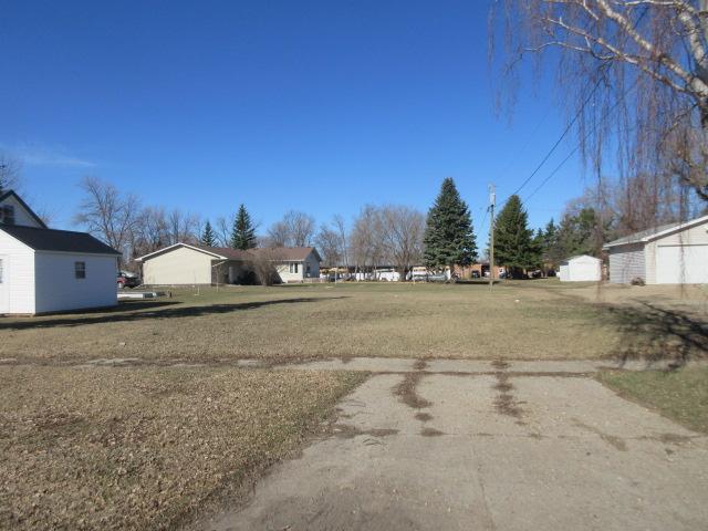 275 3rd Street Property Photo 1