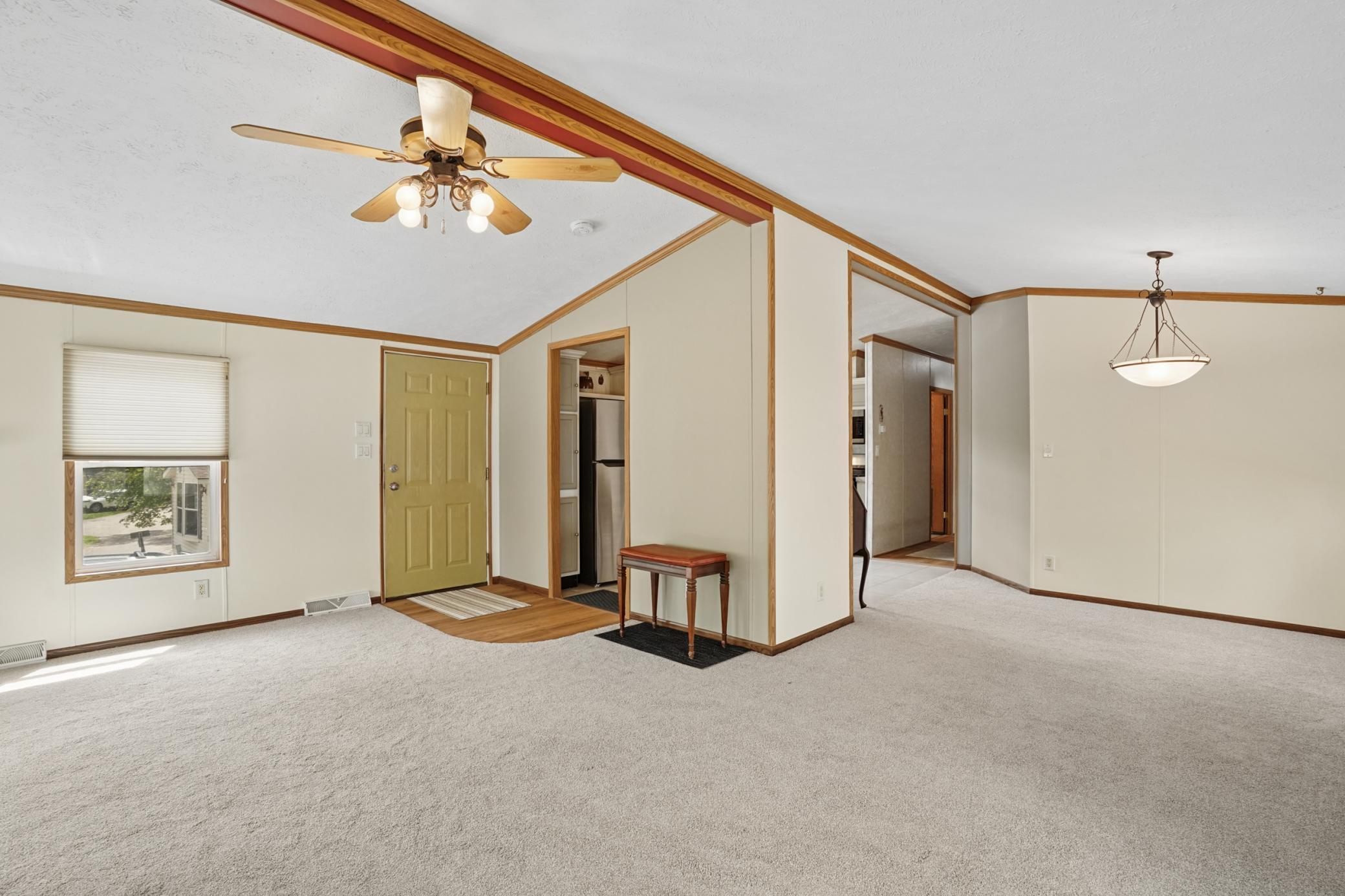 13672 Campfire Circle Property Photo 4