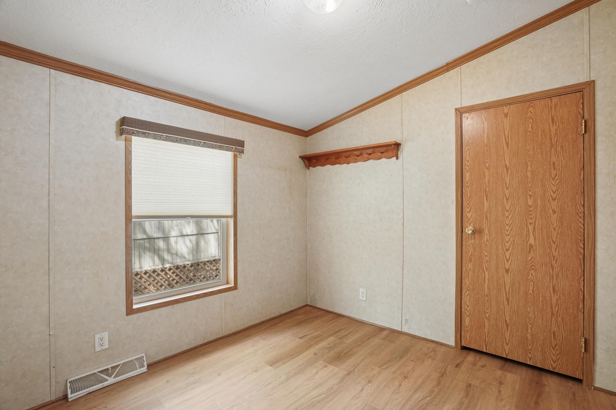 13672 Campfire Circle Property Photo 16