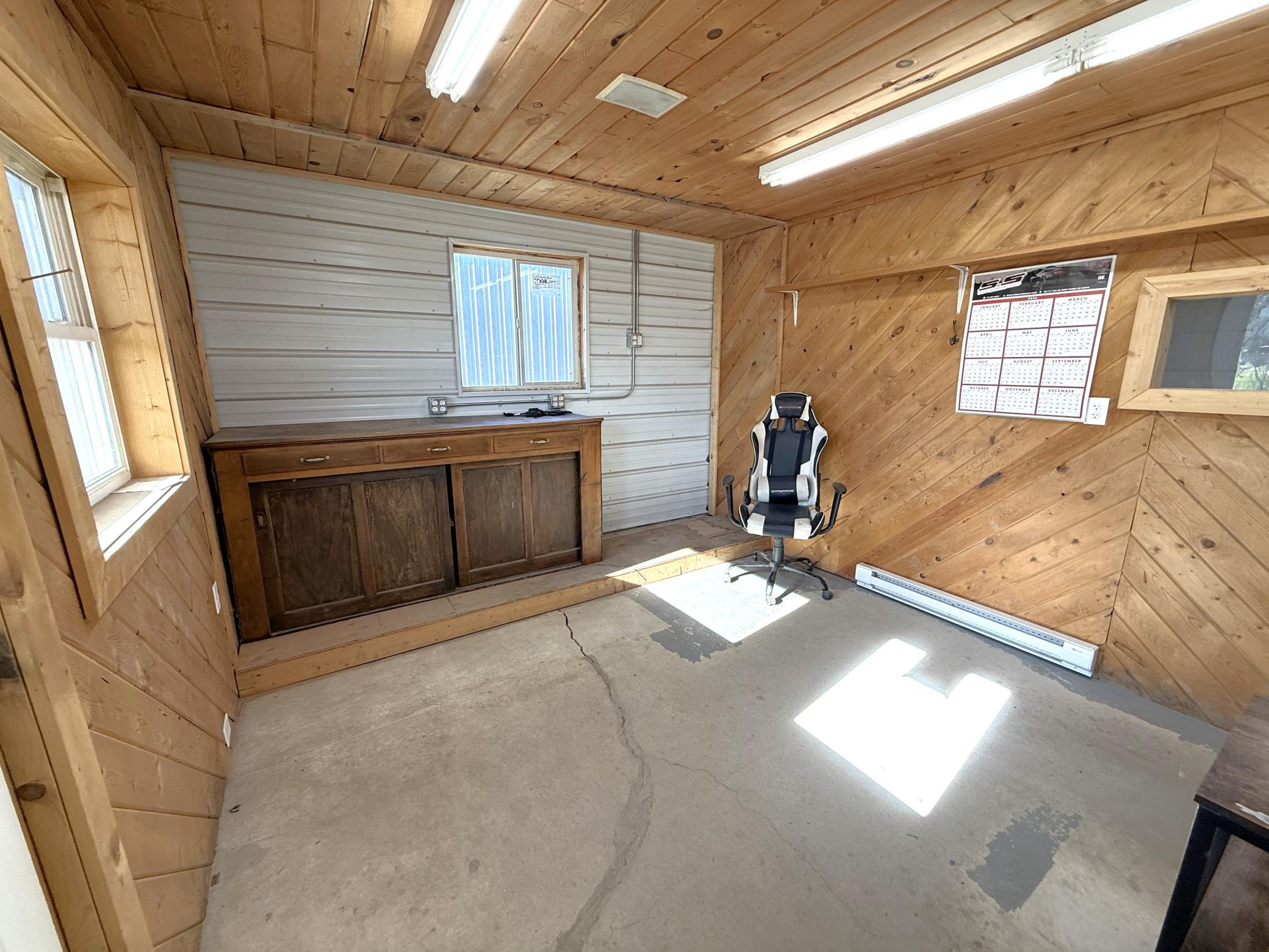 102 Main Street Property Photo 28