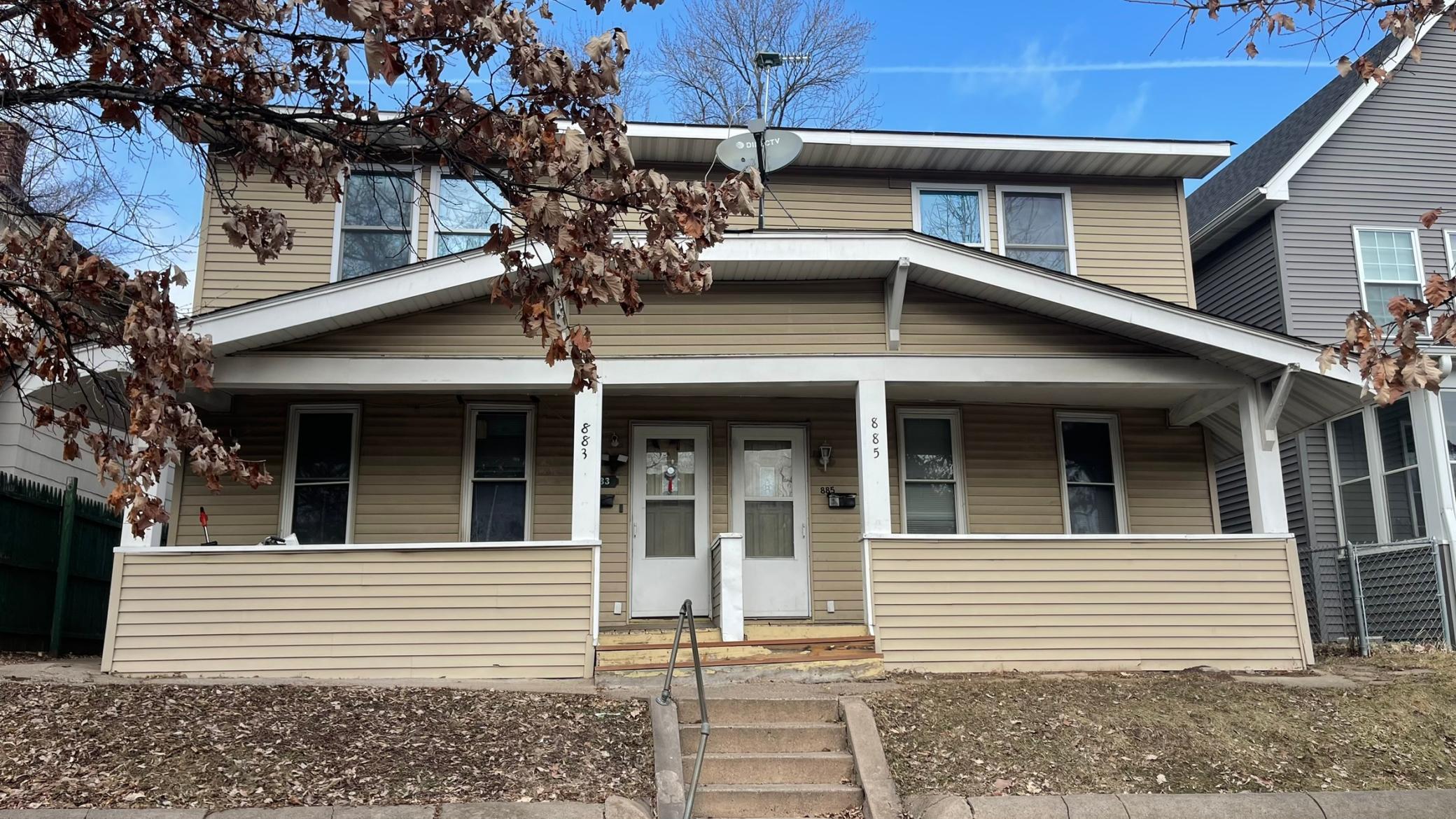 885 Sims Avenue Property Photo 1