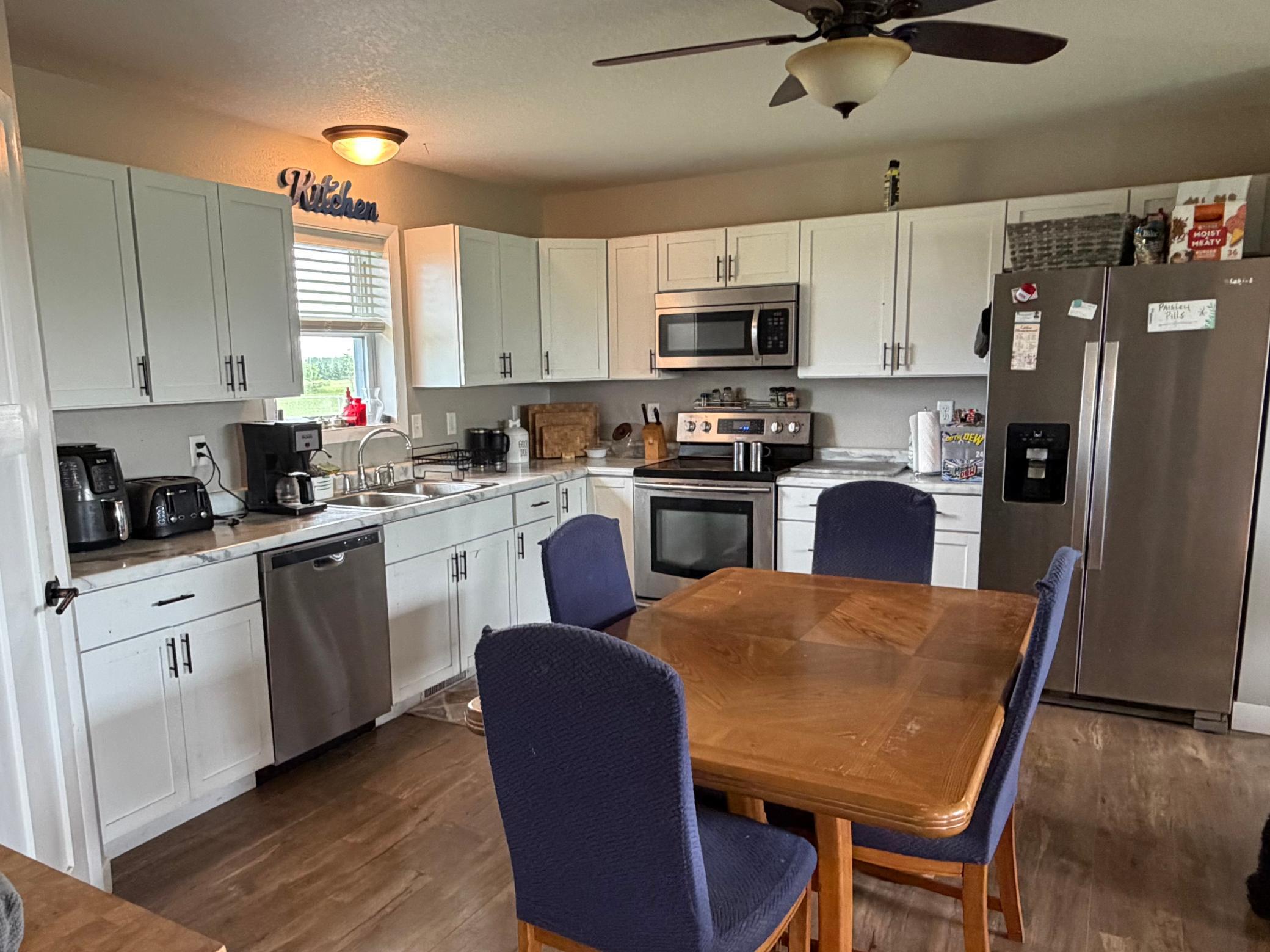 41485 429th Street Property Photo 14