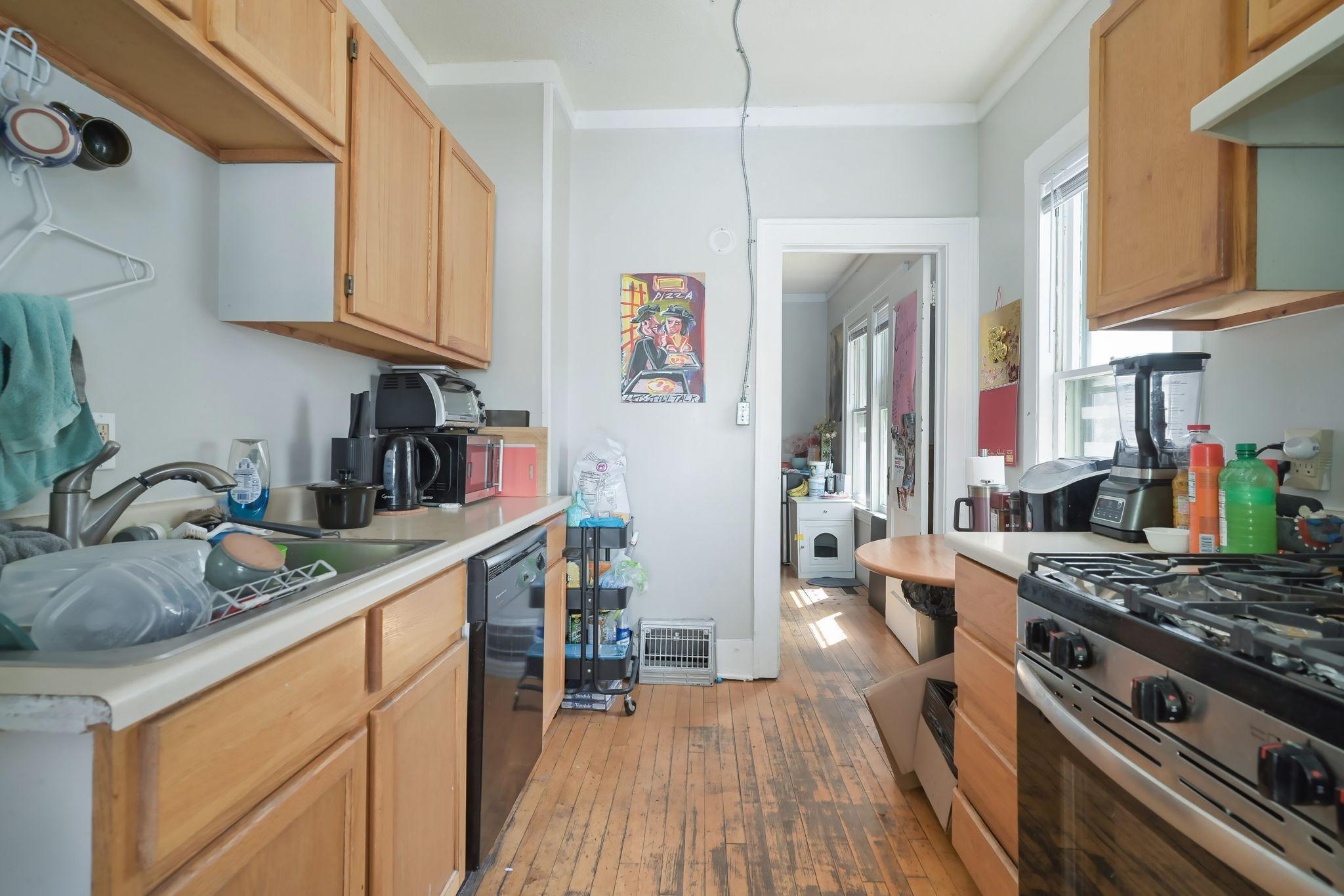 1079 15th Avenue Se Property Photo 11