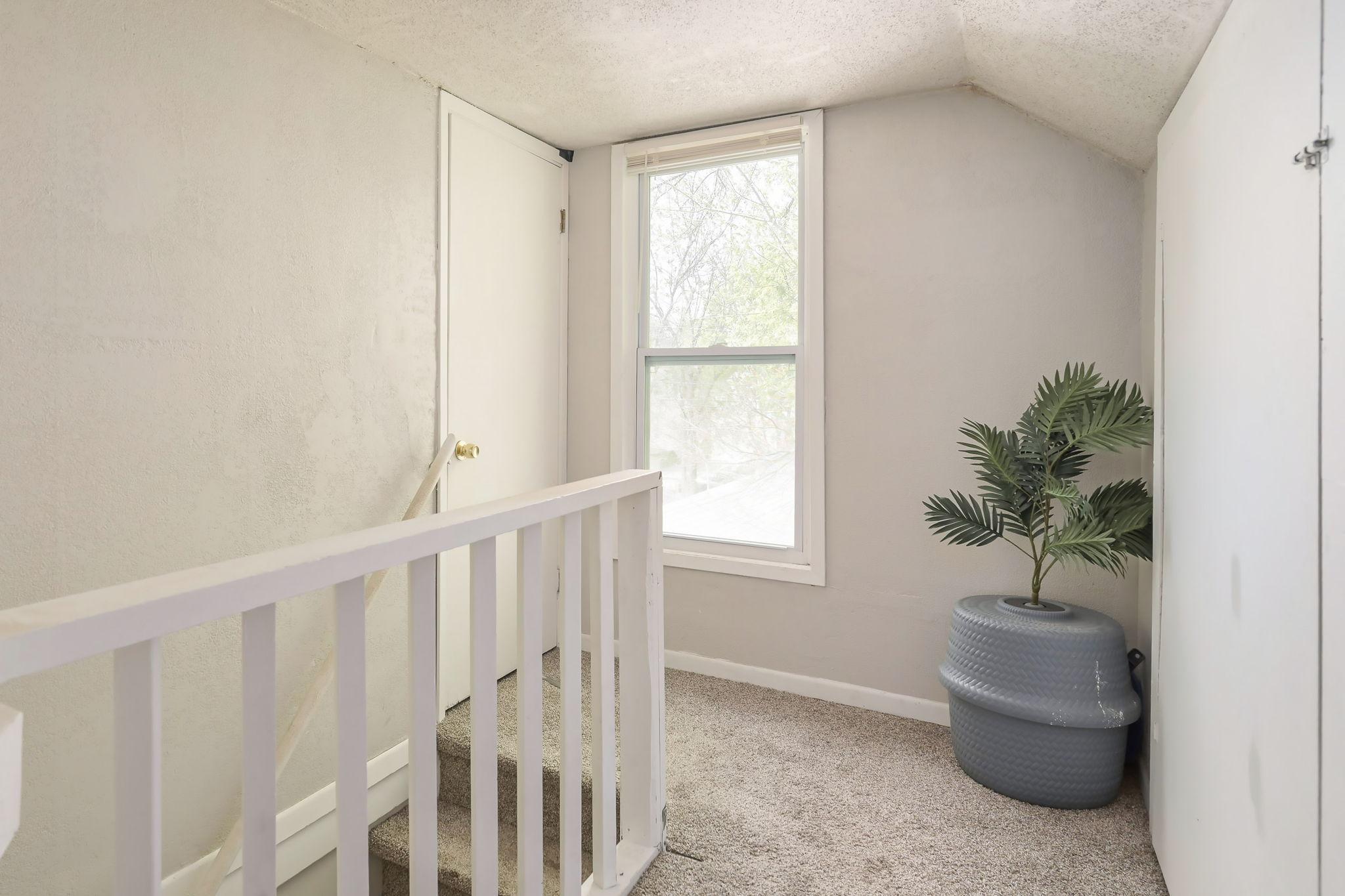 1079 15th Avenue Se Property Photo 15