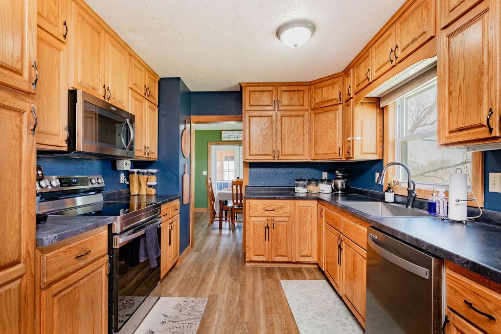 14237 30th Avenue S Property Photo 8