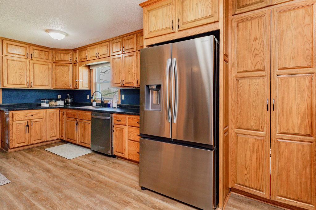 14237 30th Avenue S Property Photo 9