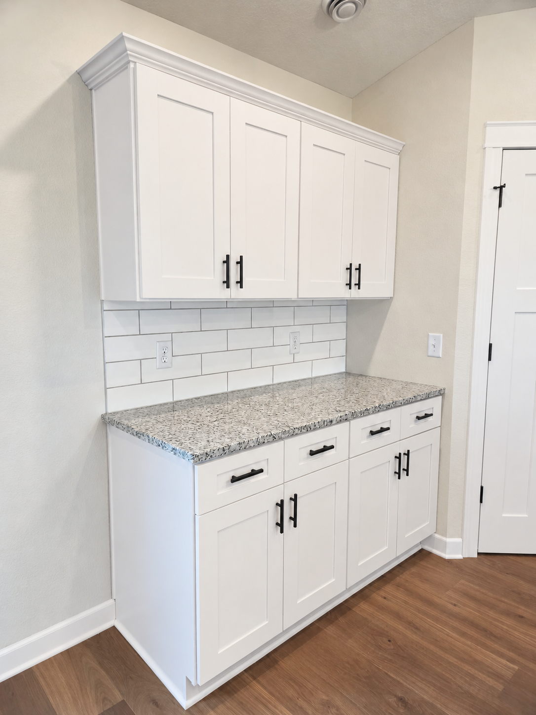 119 6th Street Se Property Photo 6