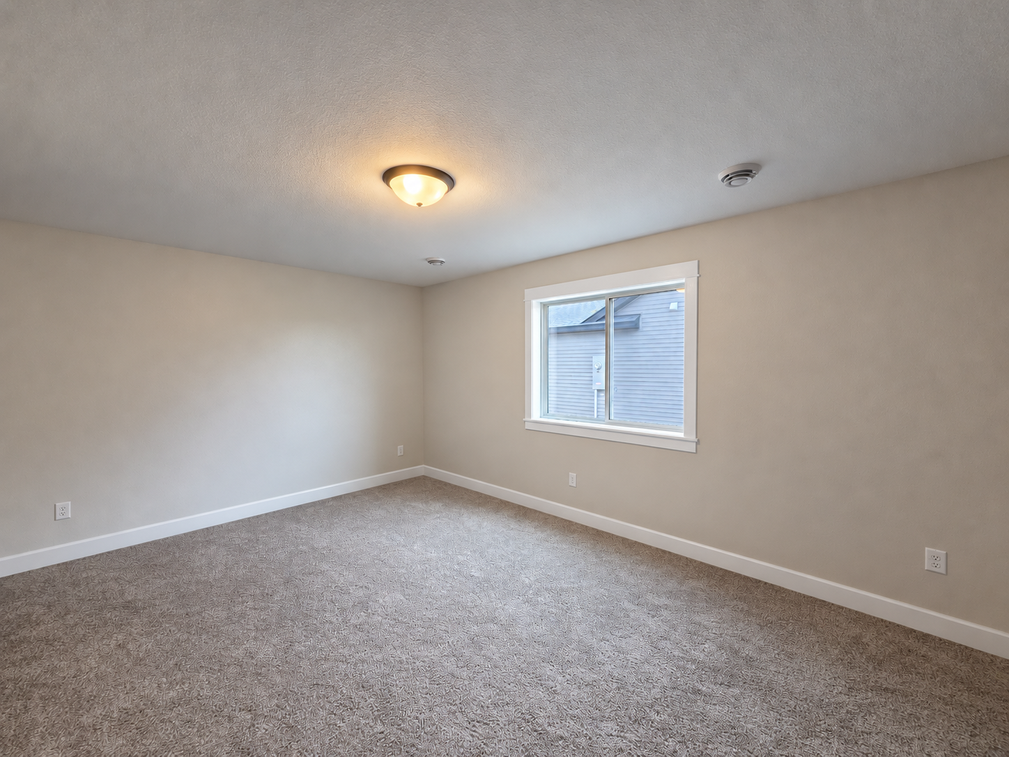 119 6th Street Se Property Photo 21