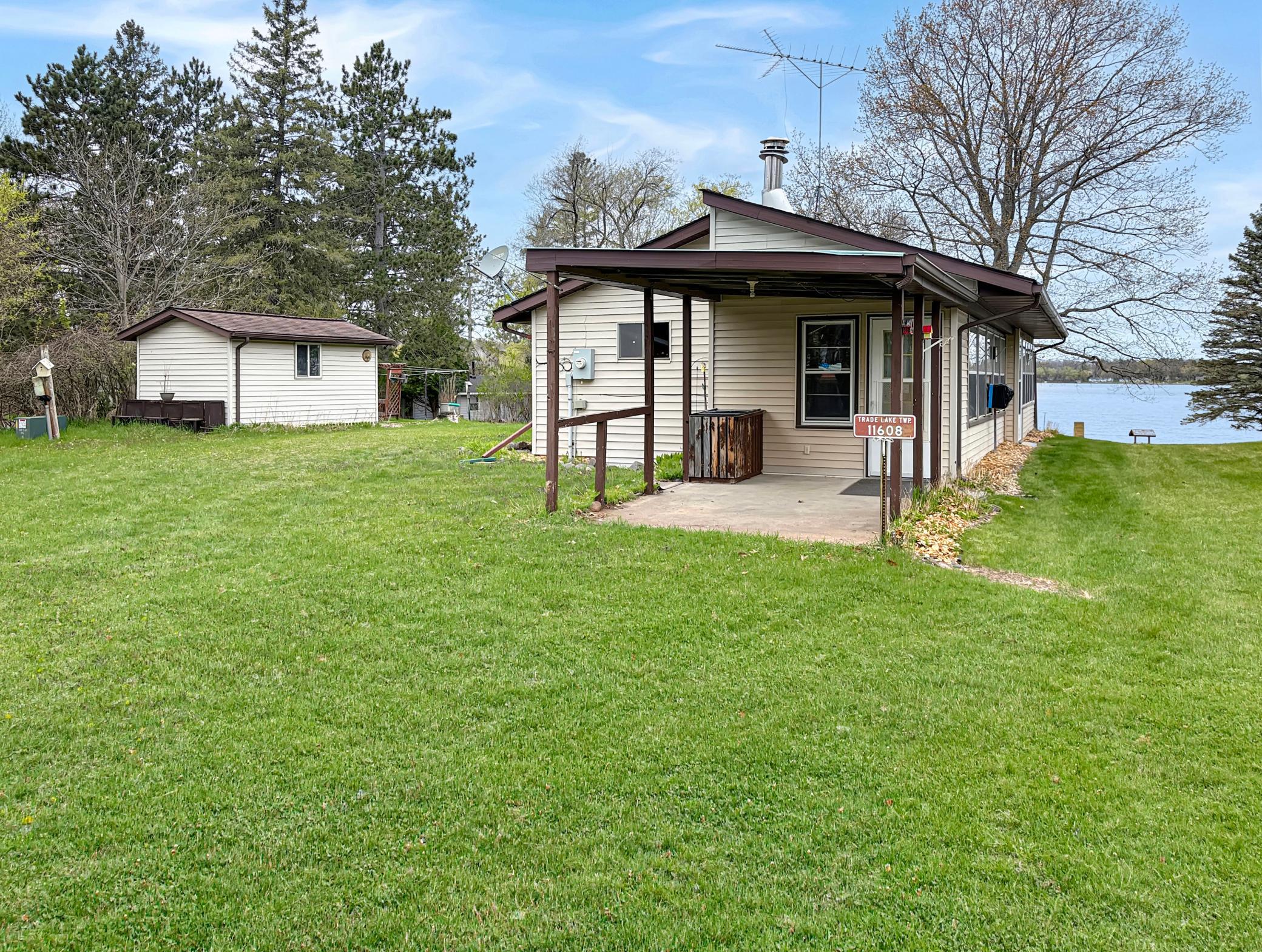 11608 Stillson Road Property Photo 7