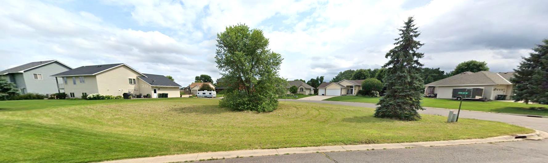 205 11th Street N Property Photo 2