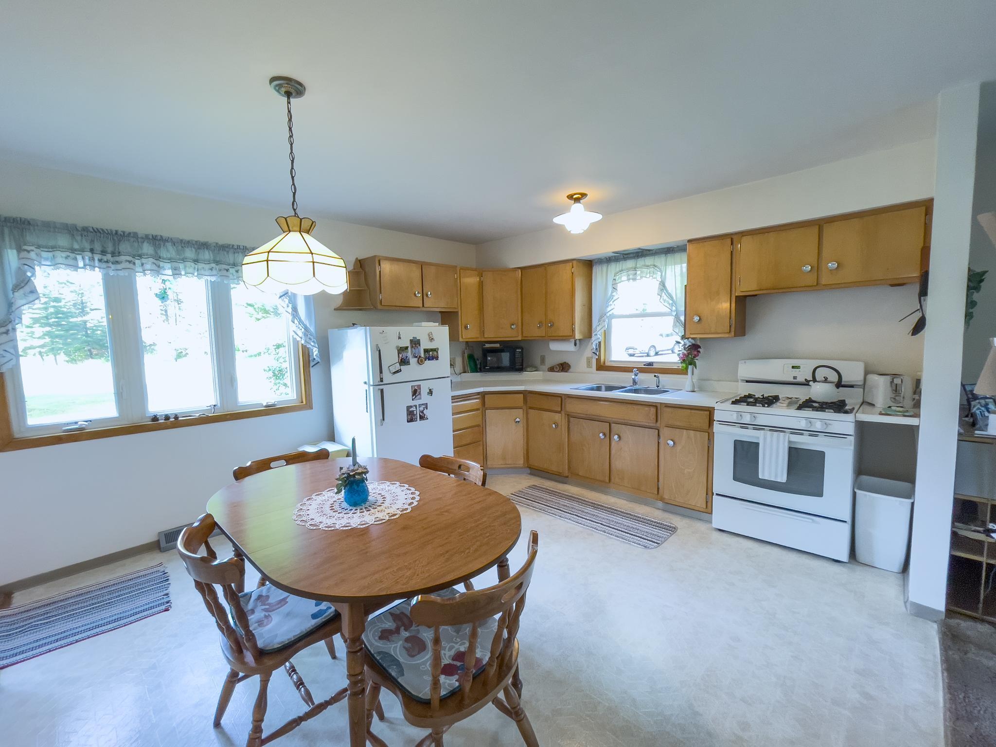 7143 Highway 1 Property Photo 3
