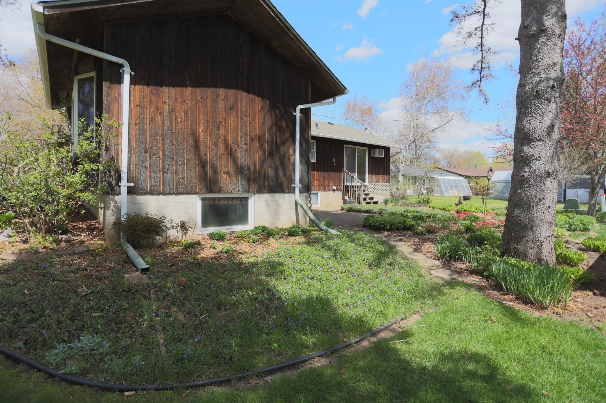 804 Valley View Drive Property Photo 8