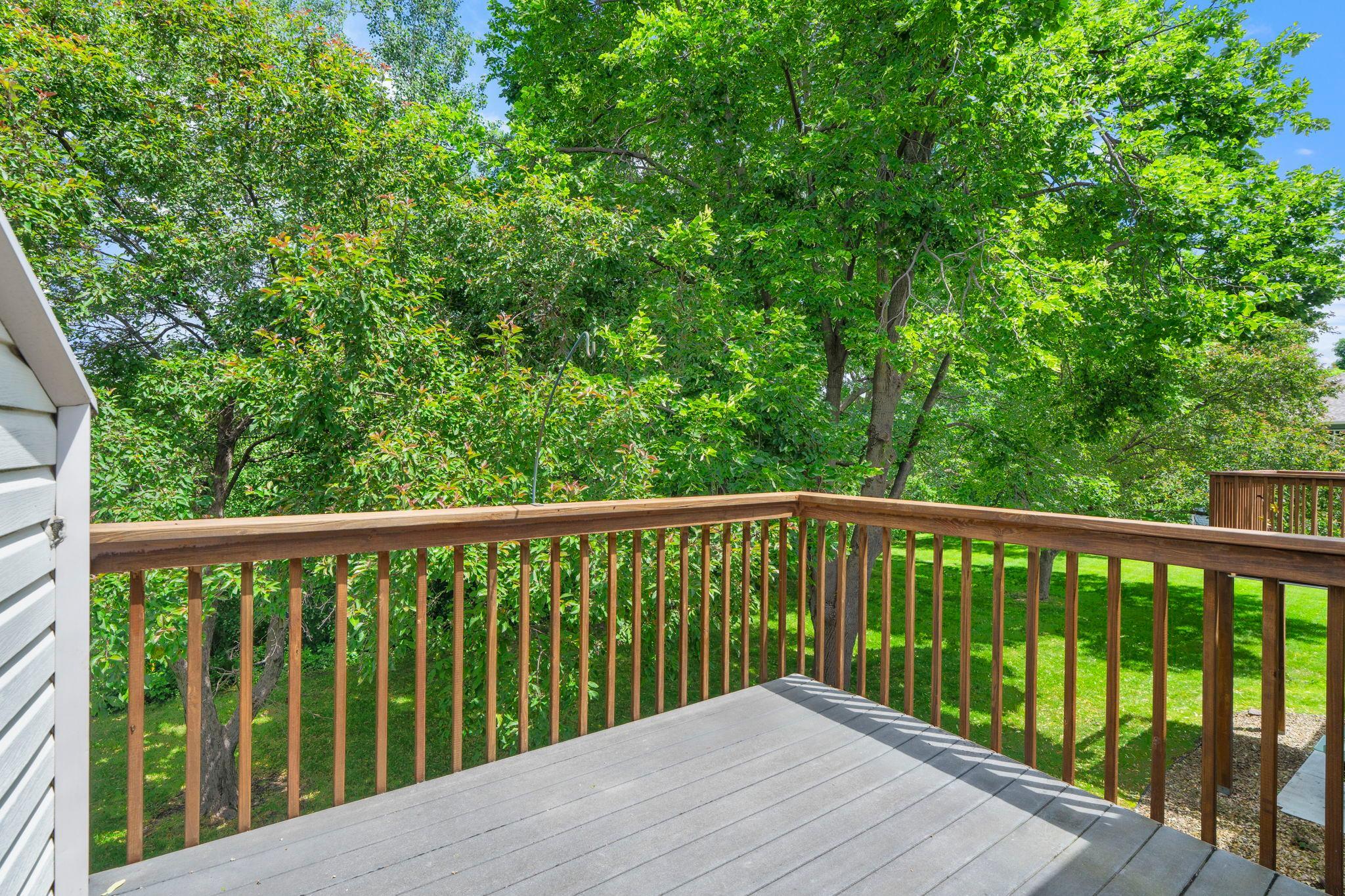 977 Heritage Court E Property Photo 33