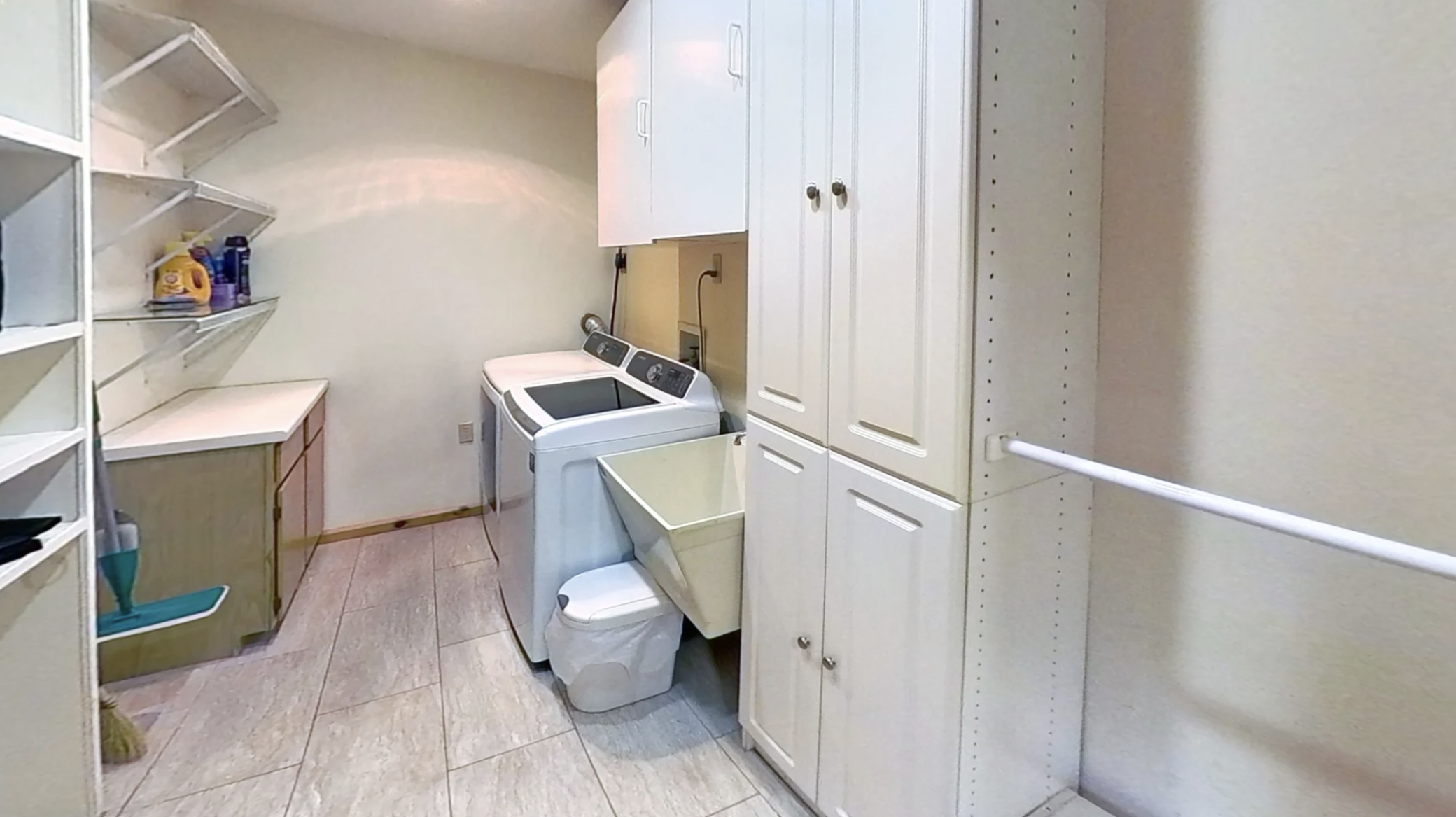 38 Sawmill Lane Property Photo 9