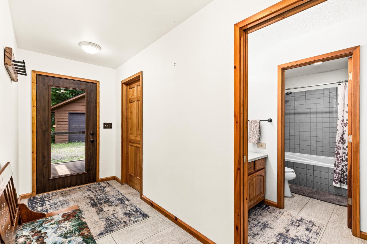 38 Sawmill Lane Property Photo 10