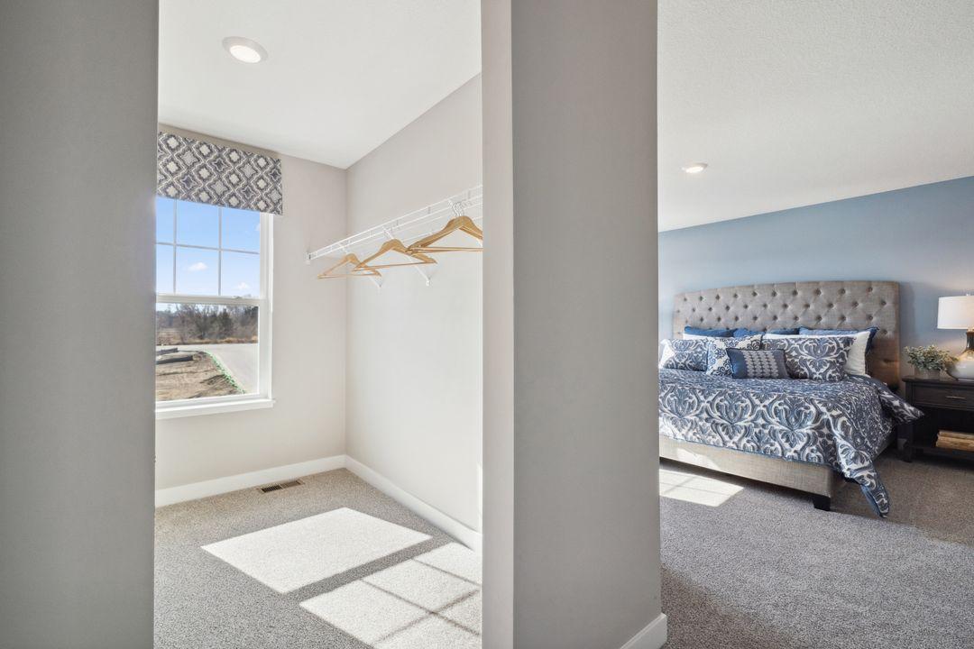 23548 Ashbury Drive Property Photo 22