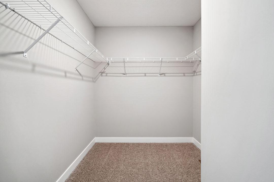 23548 Ashbury Drive Property Photo 25