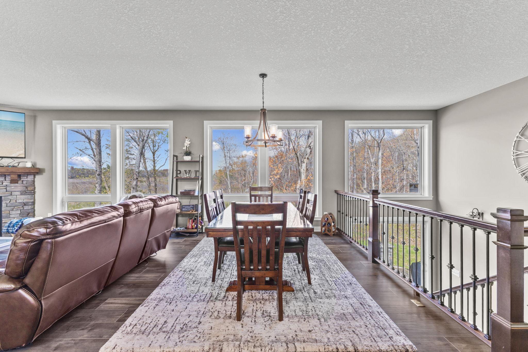 2653 Constance Boulevard Ne Property Photo 16
