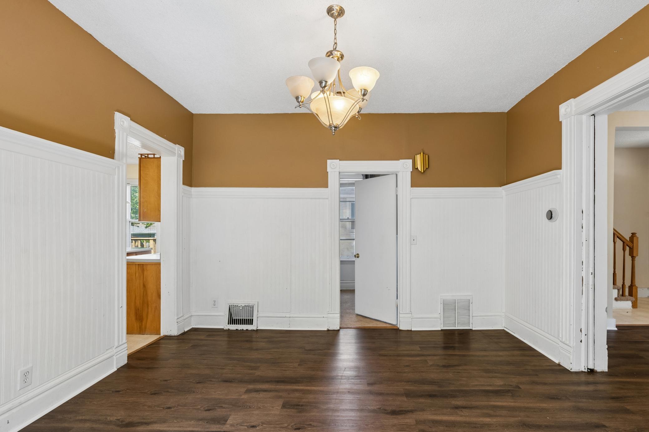 1145 Beech Street Property Photo 9