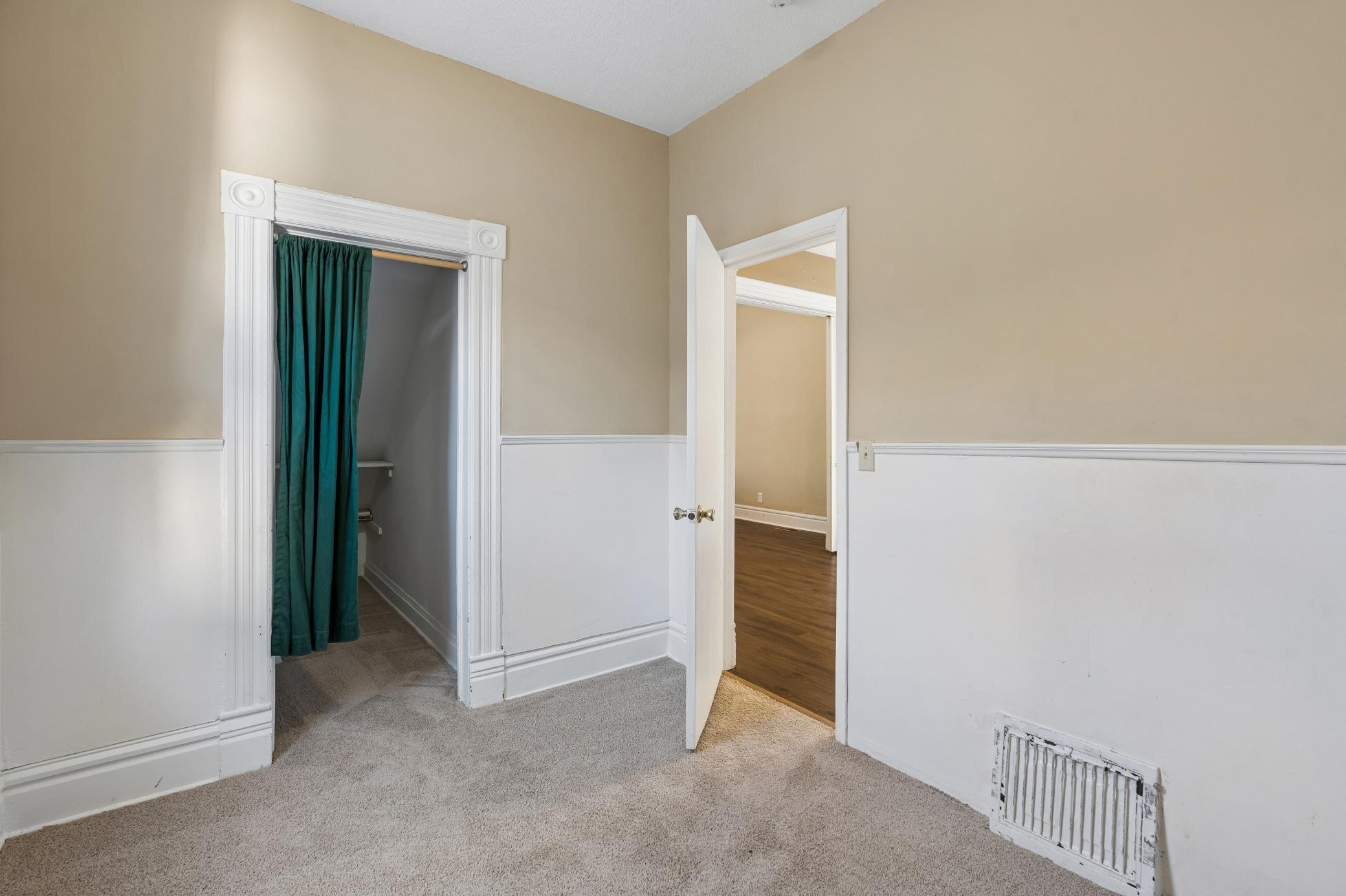 1145 Beech Street Property Photo 11