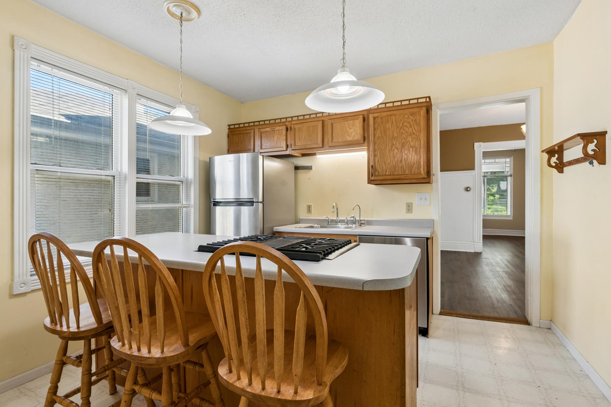 1145 Beech Street Property Photo 13