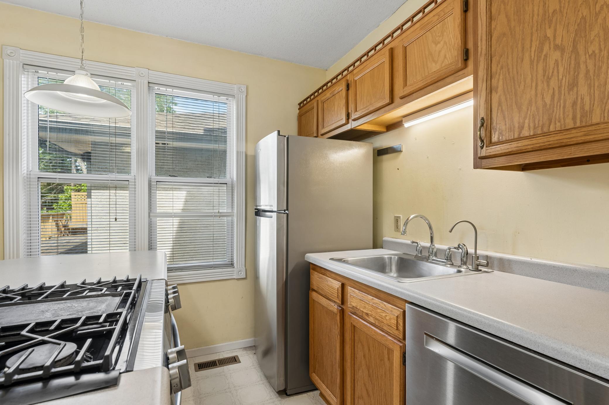 1145 Beech Street Property Photo 15