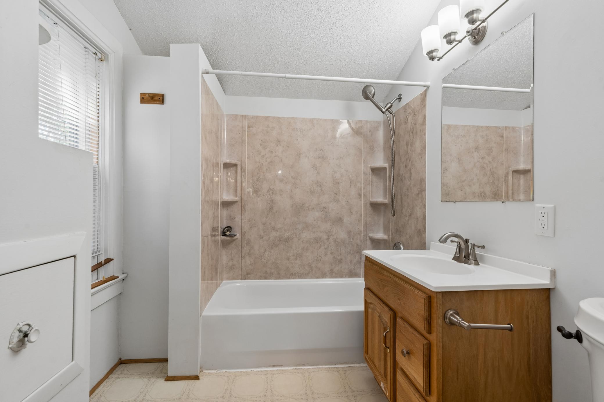 1145 Beech Street Property Photo 16