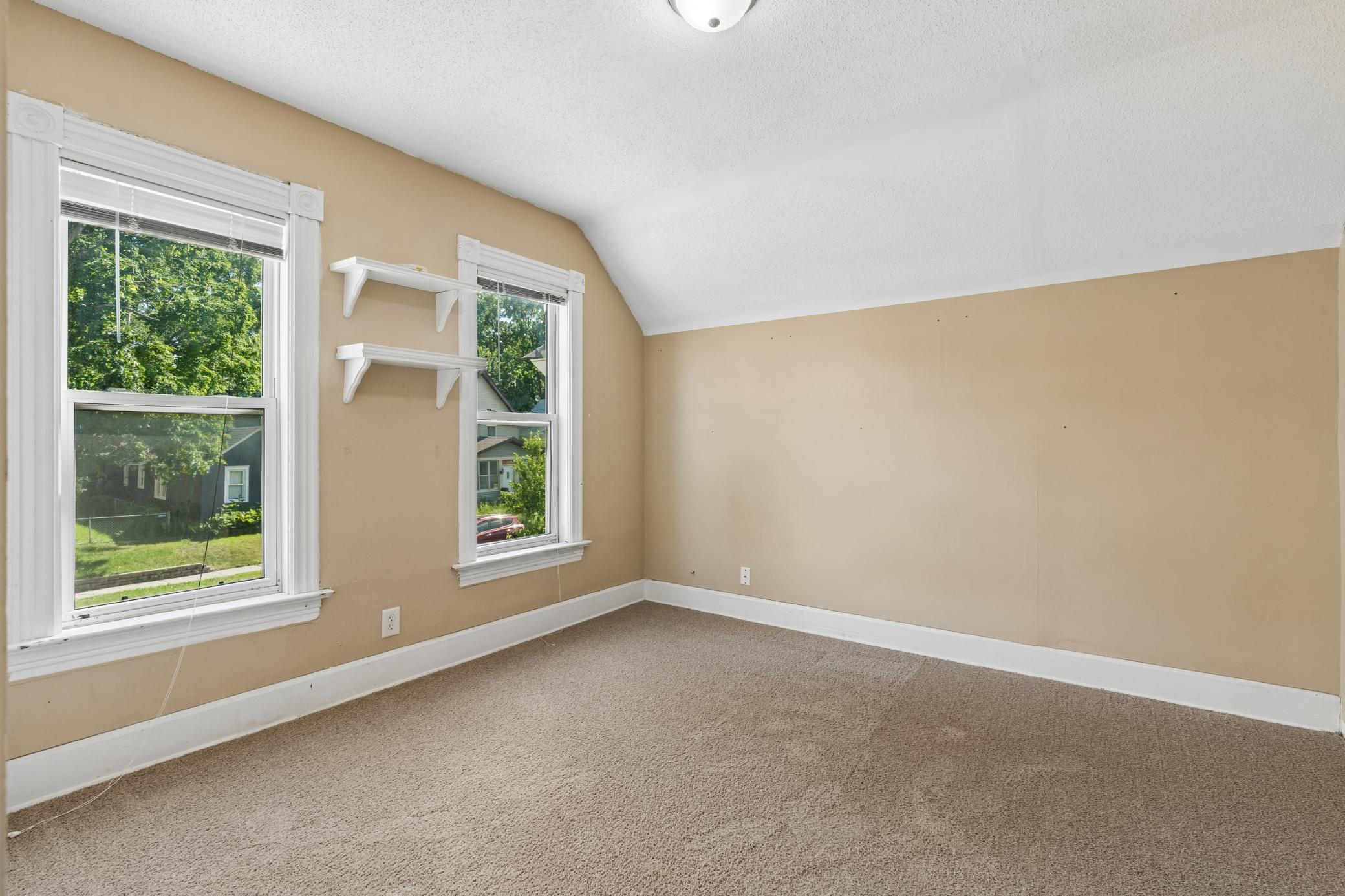 1145 Beech Street Property Photo 24