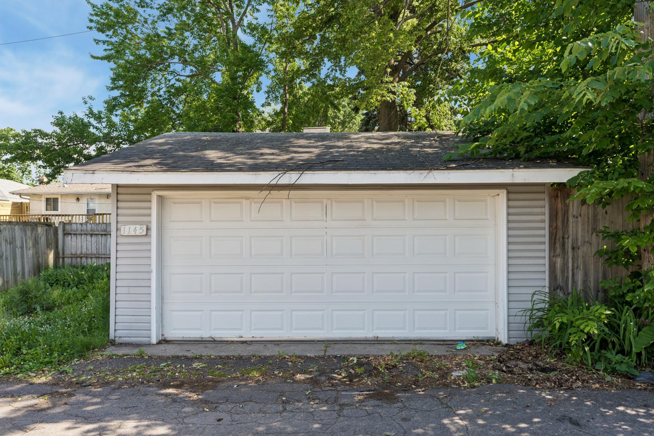 1145 Beech Street Property Photo 29