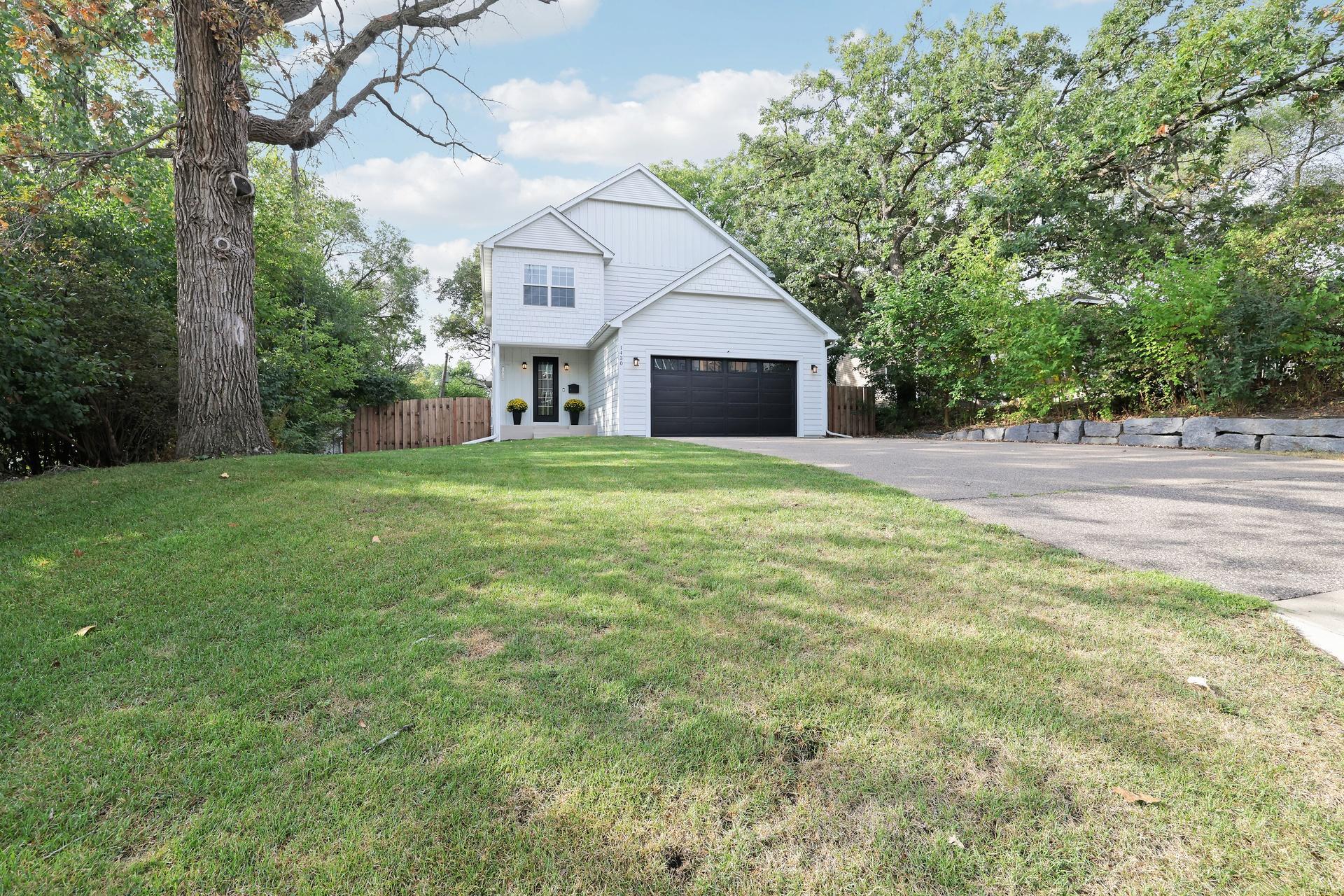 1430 Division Street Property Photo 2