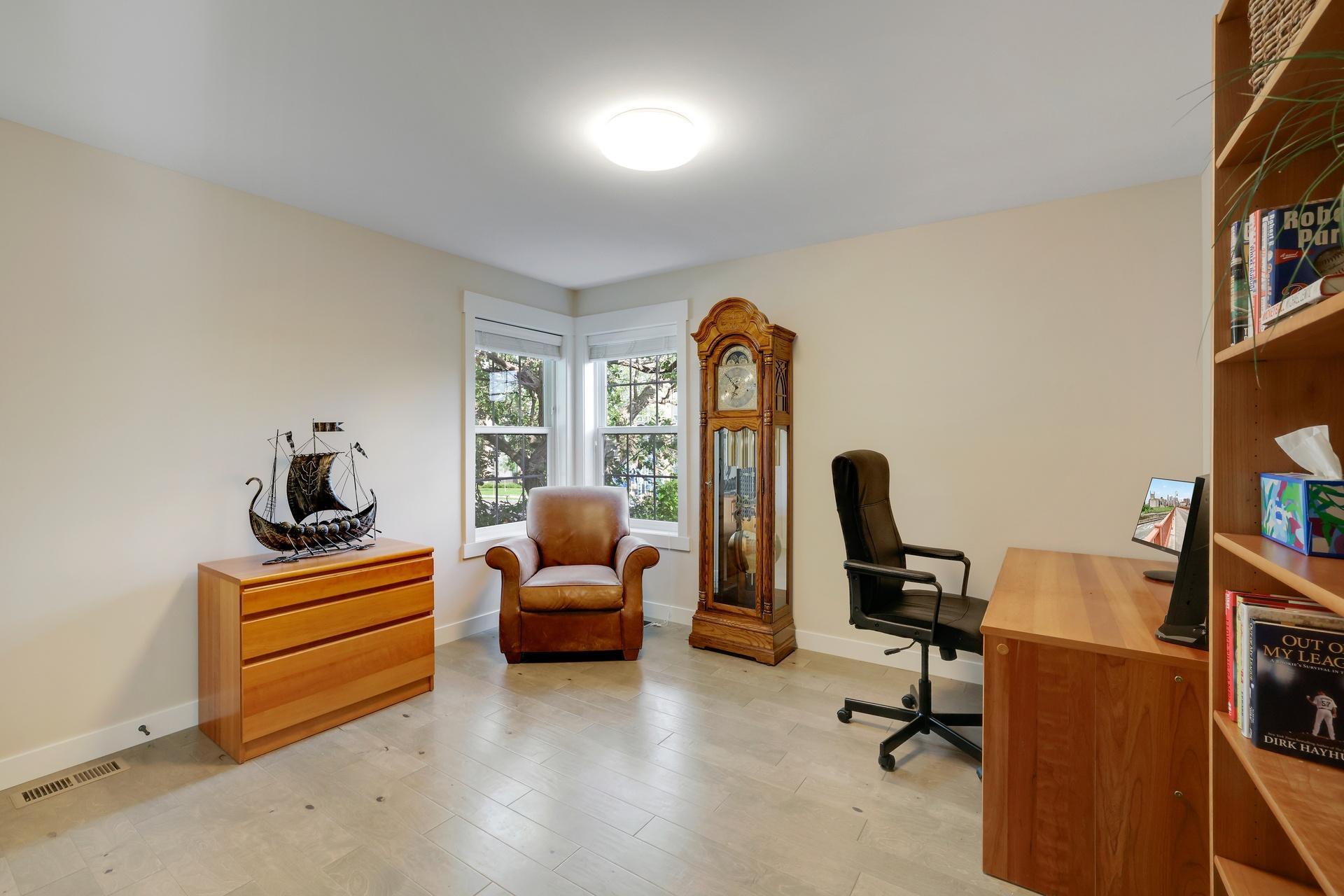 1430 Division Street Property Photo 28