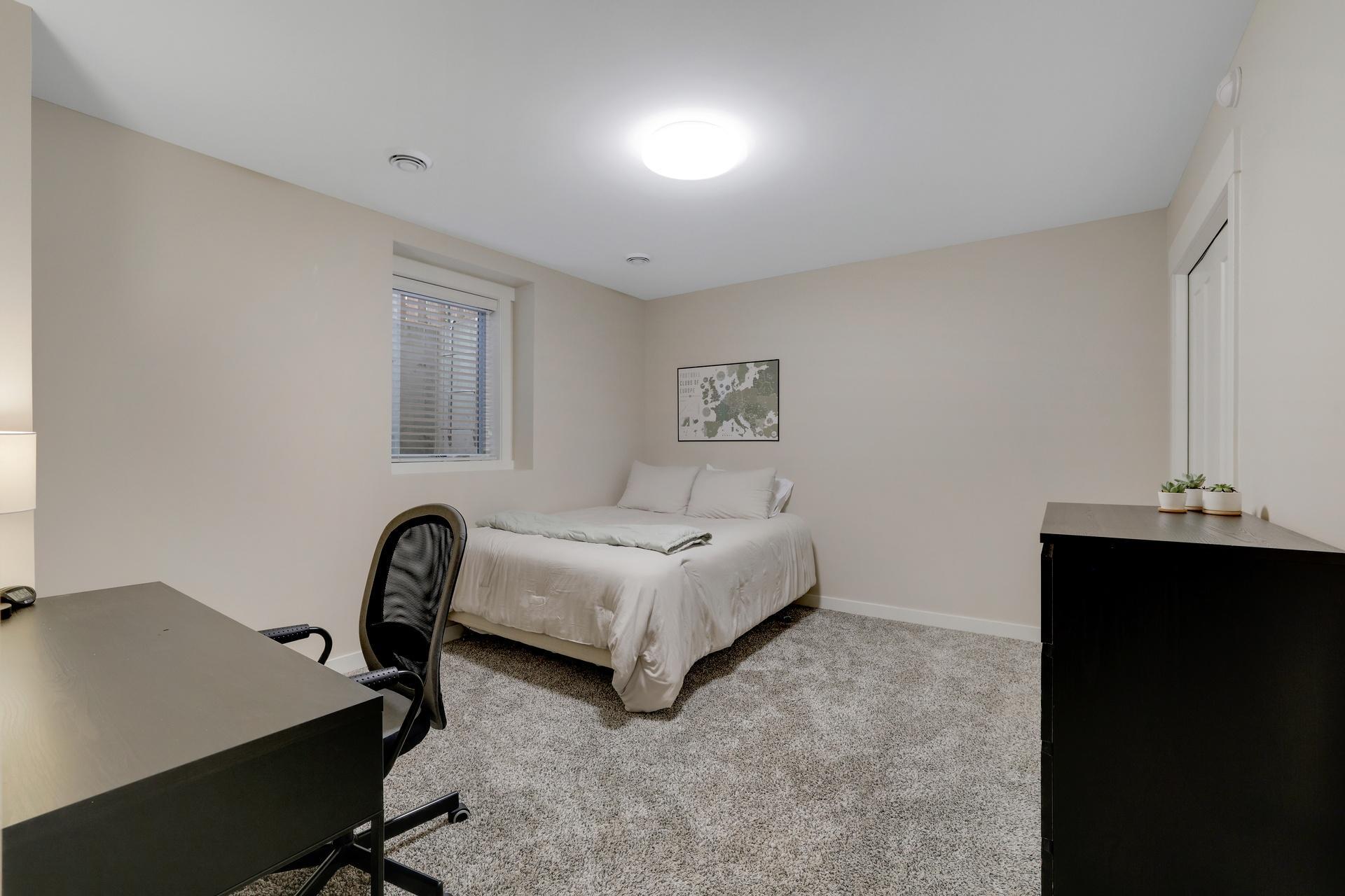 1430 Division Street Property Photo 34