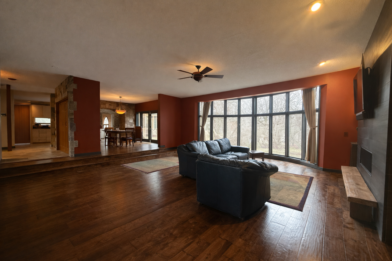 2715 Park Drive Property Photo 6