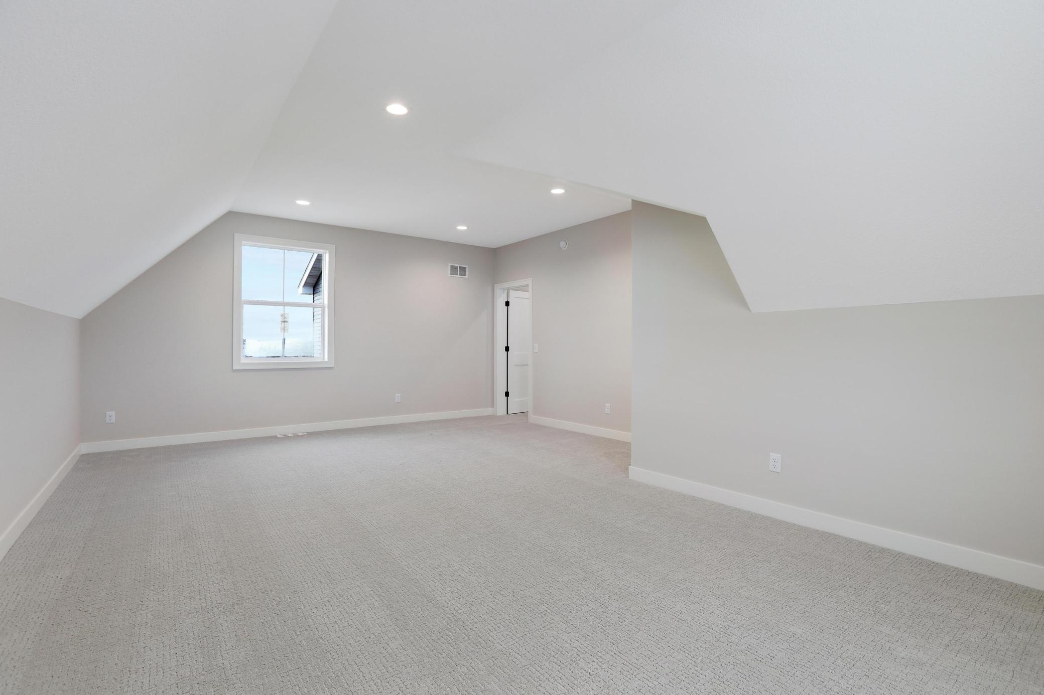 9568 63rd Street S Property Photo 33