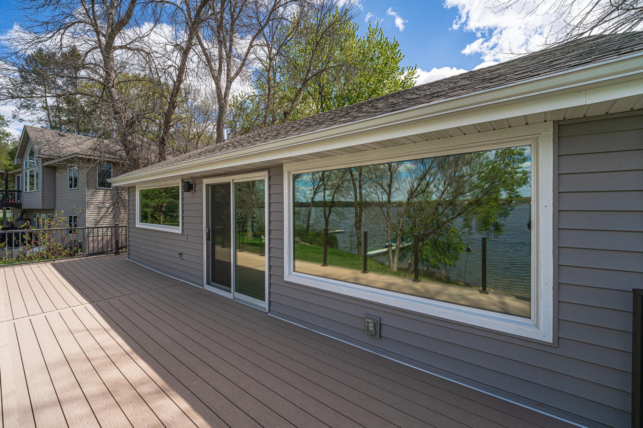 2050 Lake View Drive Property Photo 14
