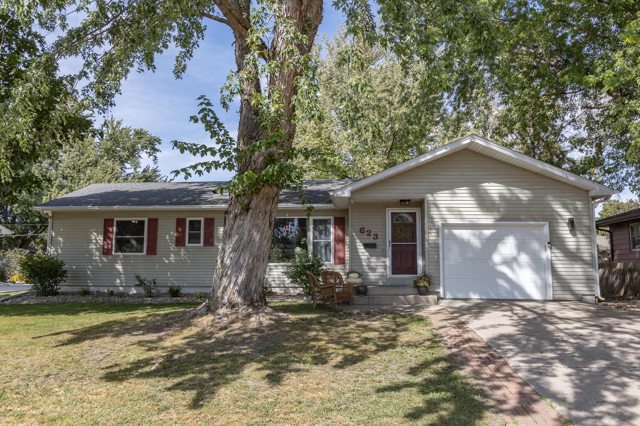 623 Washington Avenue Property Photo 1