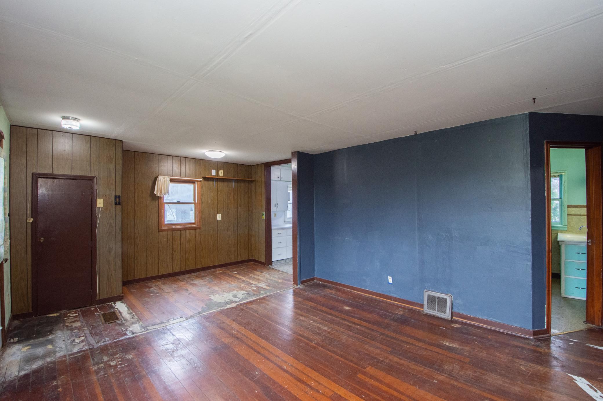 1205 310th Street Property Photo 6