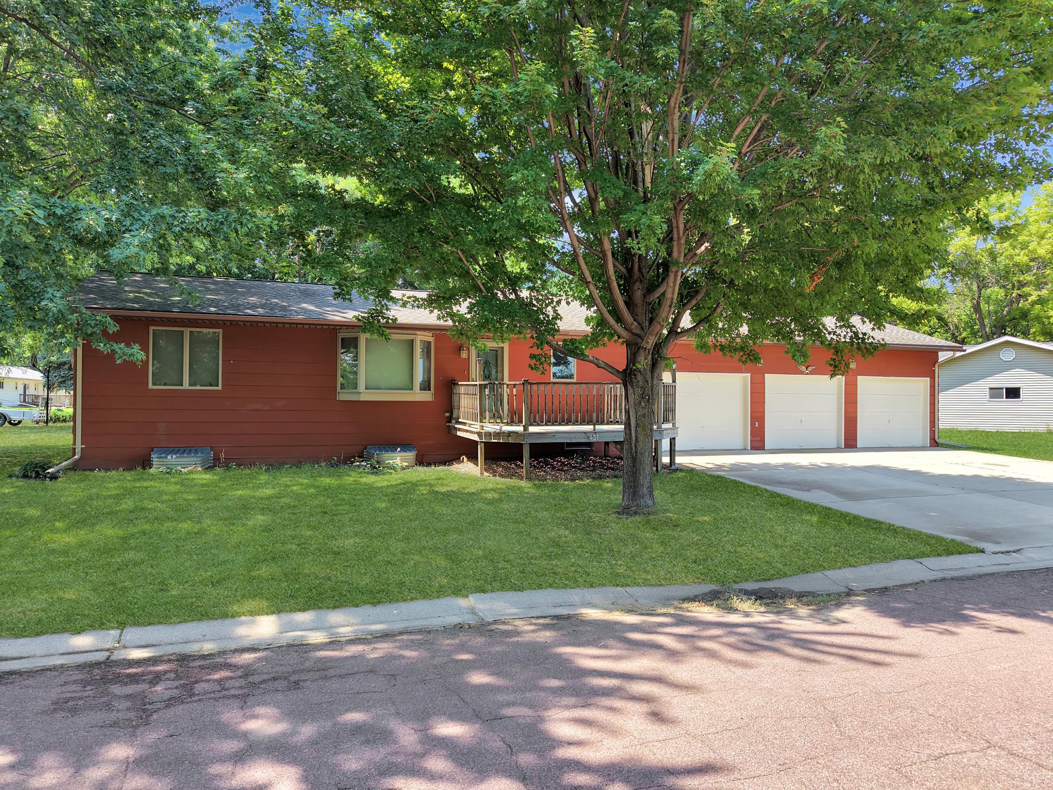 431 Spring Street Property Photo 2