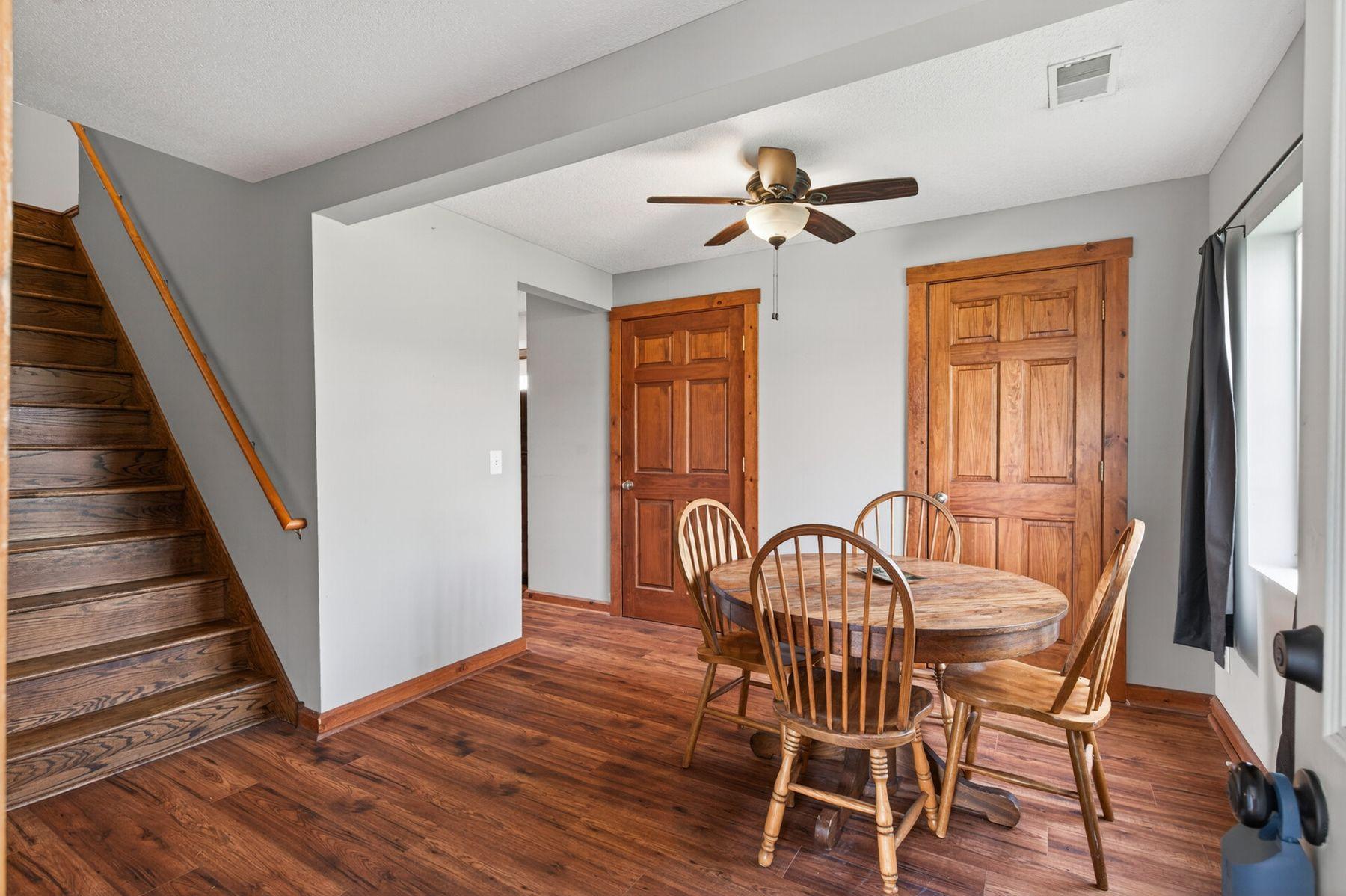 508 River Road W Property Photo 5