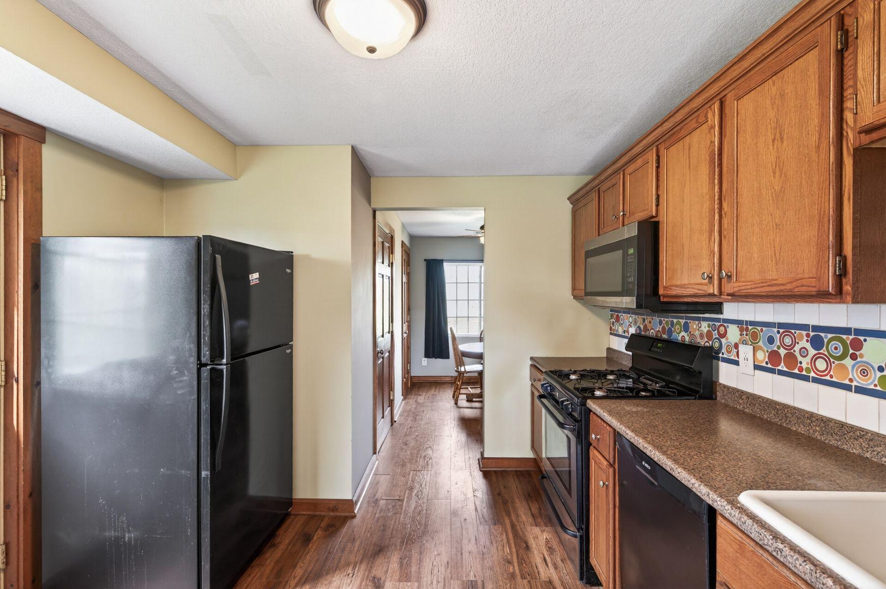 508 River Road W Property Photo 10